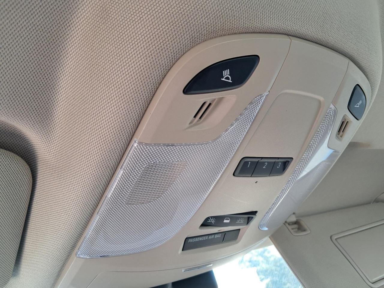 LACROSSE 2016 Glove Box 4841747