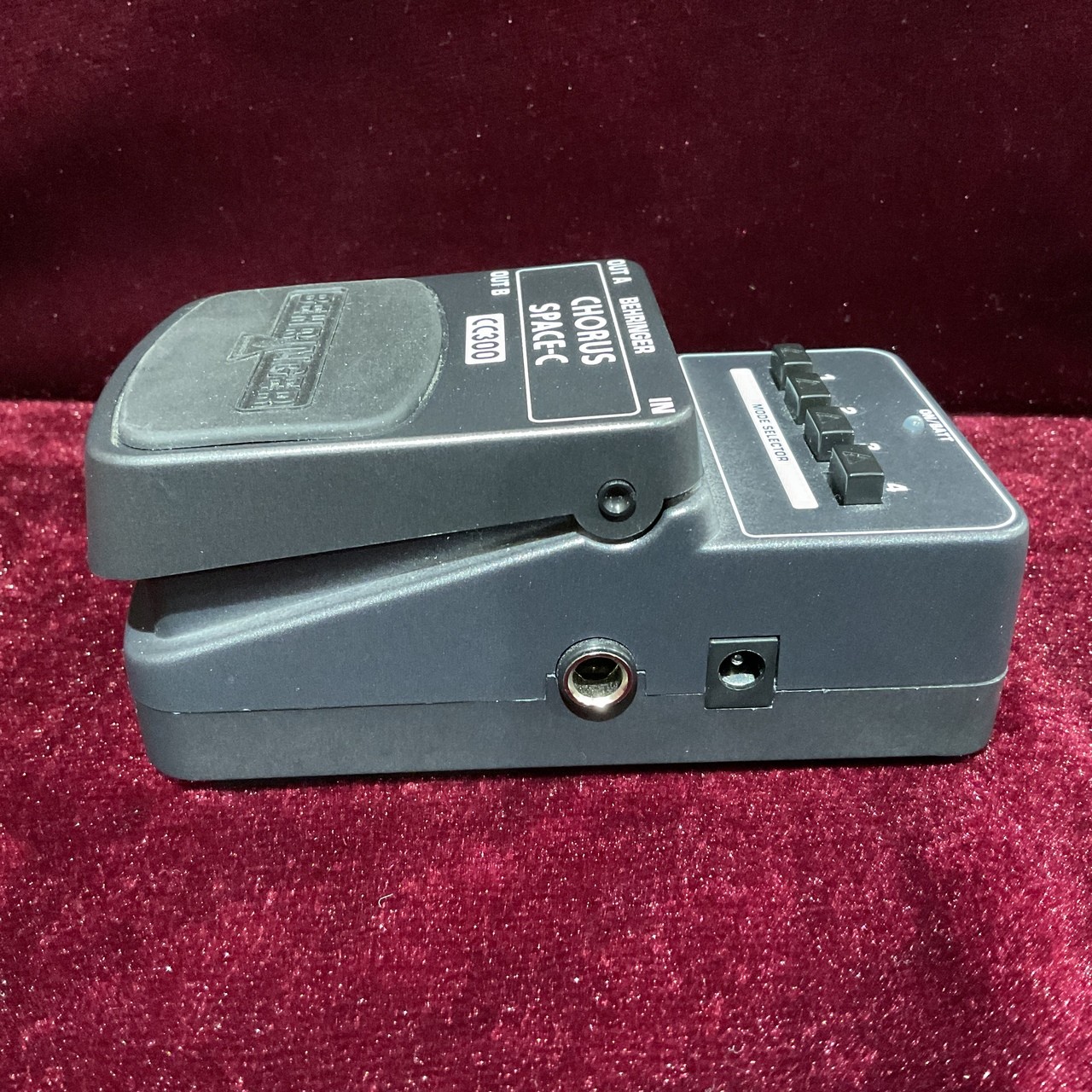 Behringer Cc300