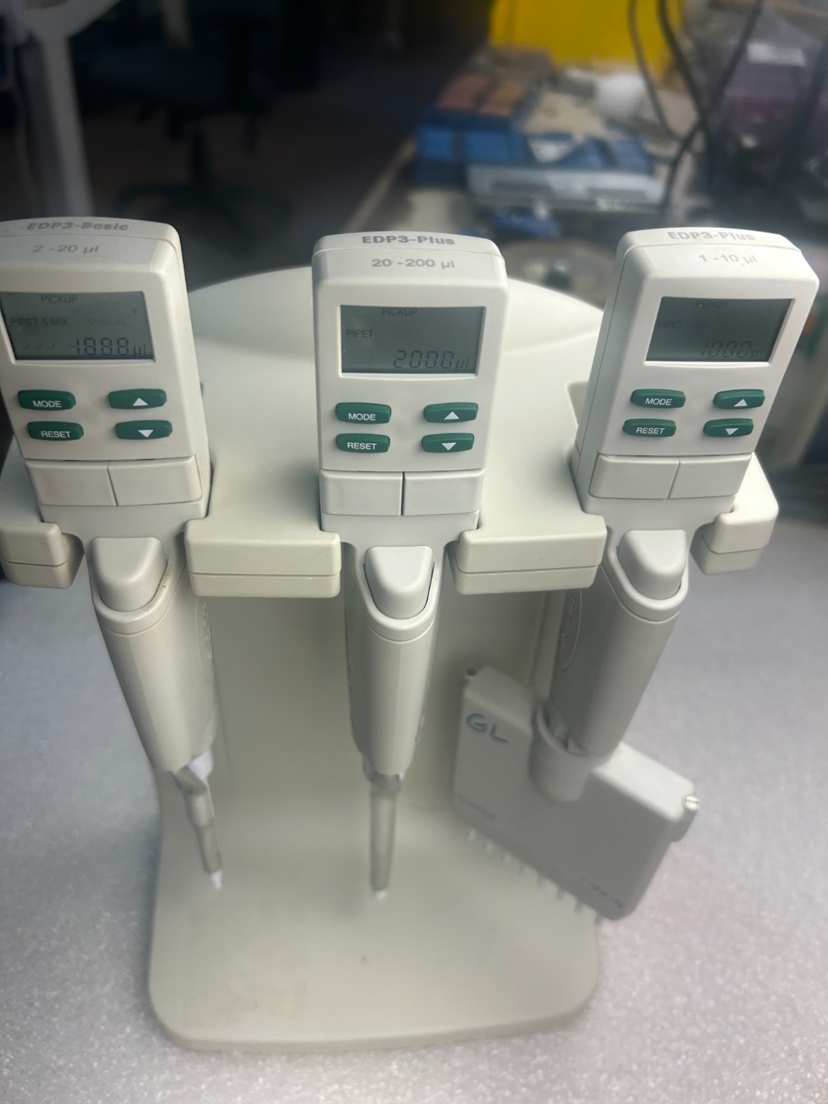 Rainin E3 Rapid Charge Stand w/ EDP3-Basic and (2) EDP3-Plus