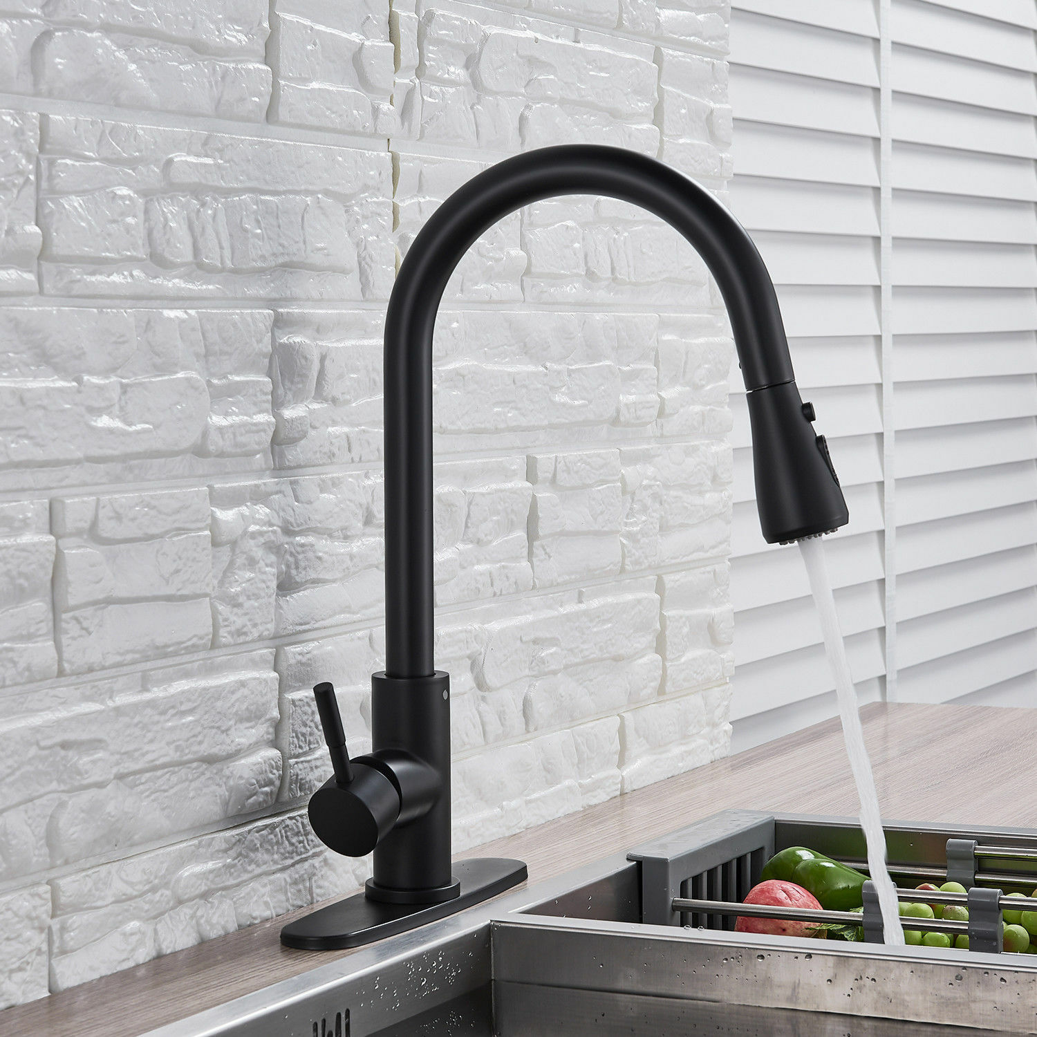 Pull Down Sprayer Kitchen Faucet with 10''Deck Plate &Soap Dispenser Matte Black