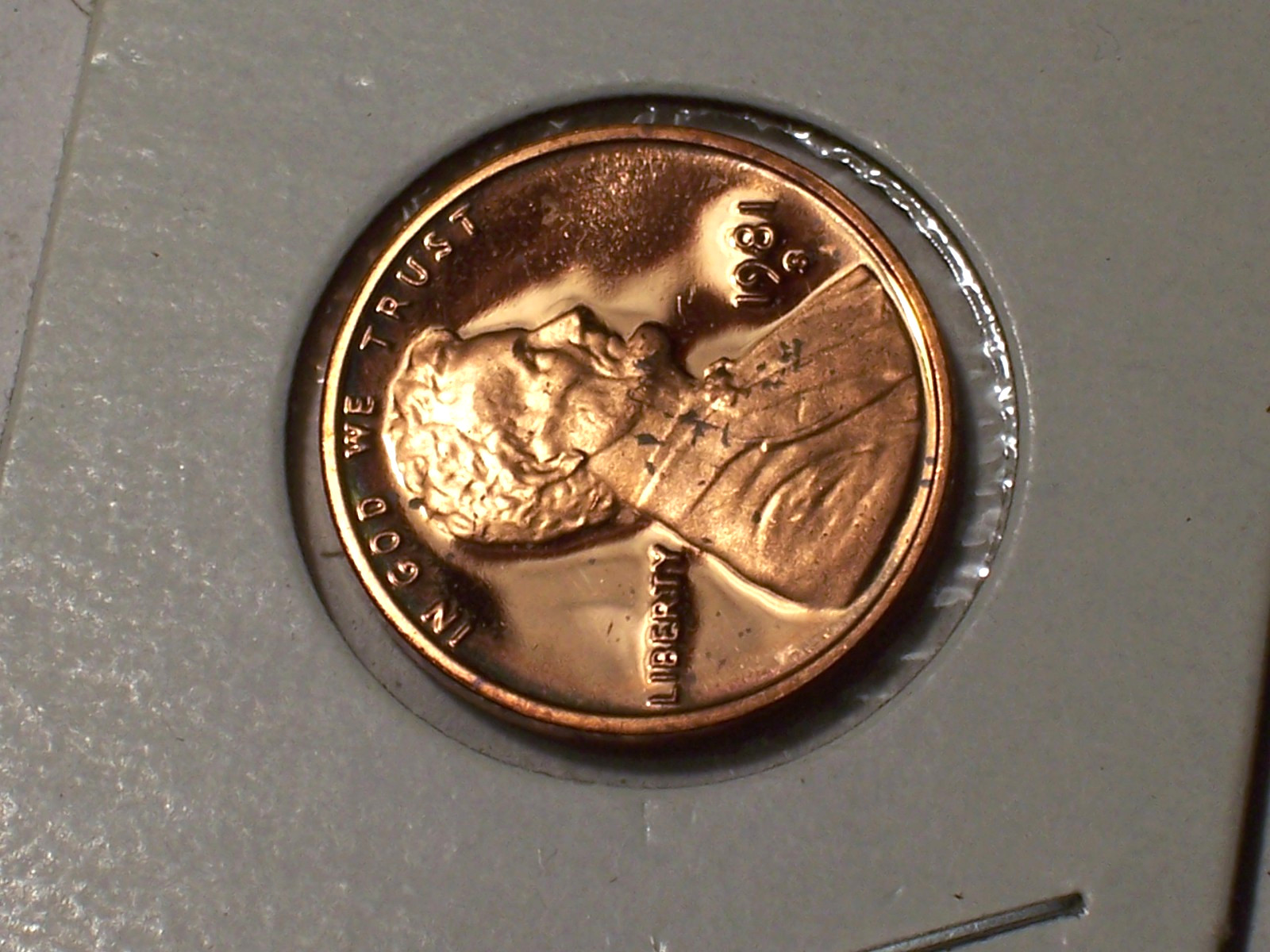 1981-S @ Proof" Type-1 Lincoln Memorial Penny .!!