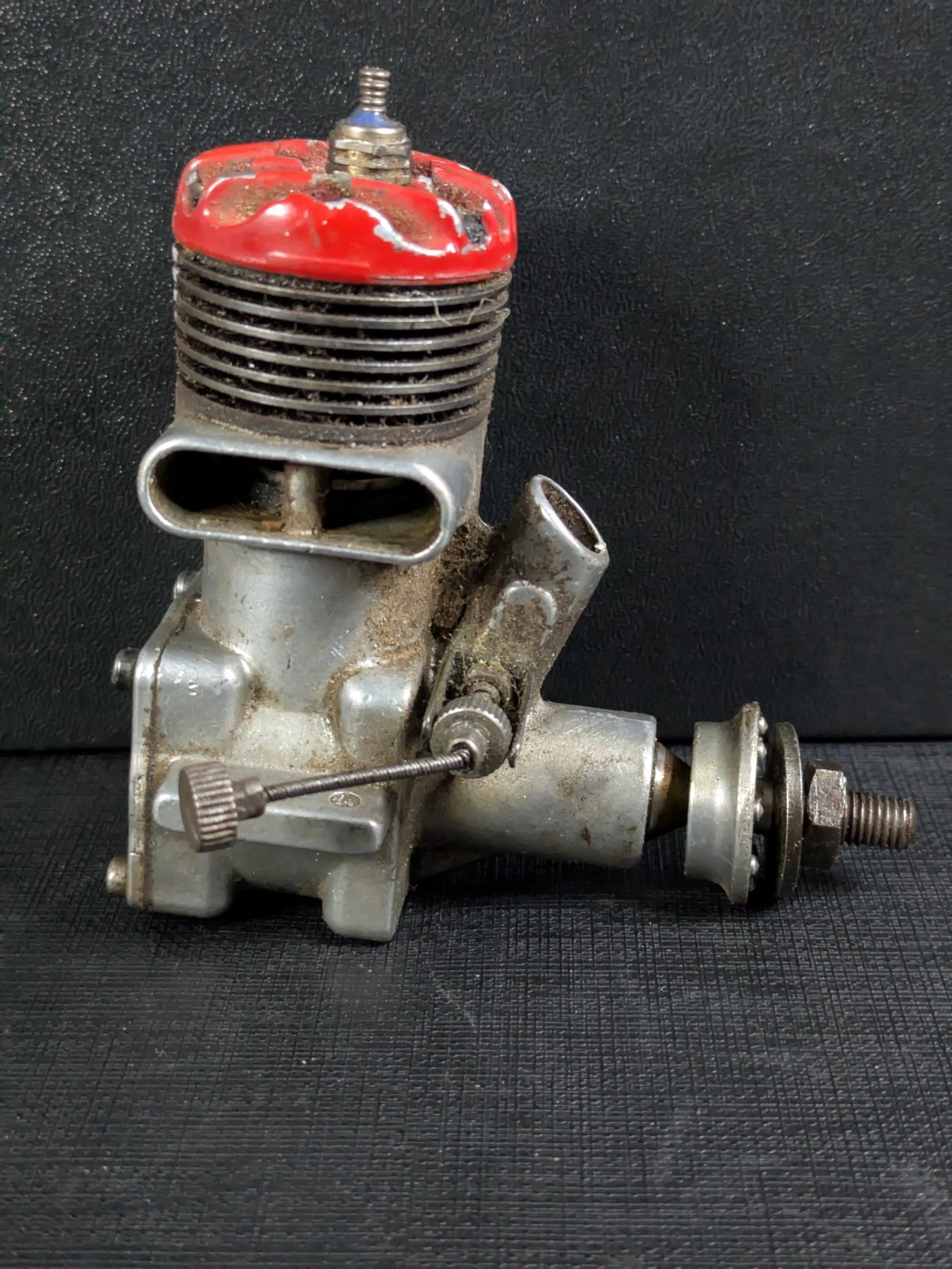 Vintage McCoy 35 Red Head RC Hobby Gas Engine