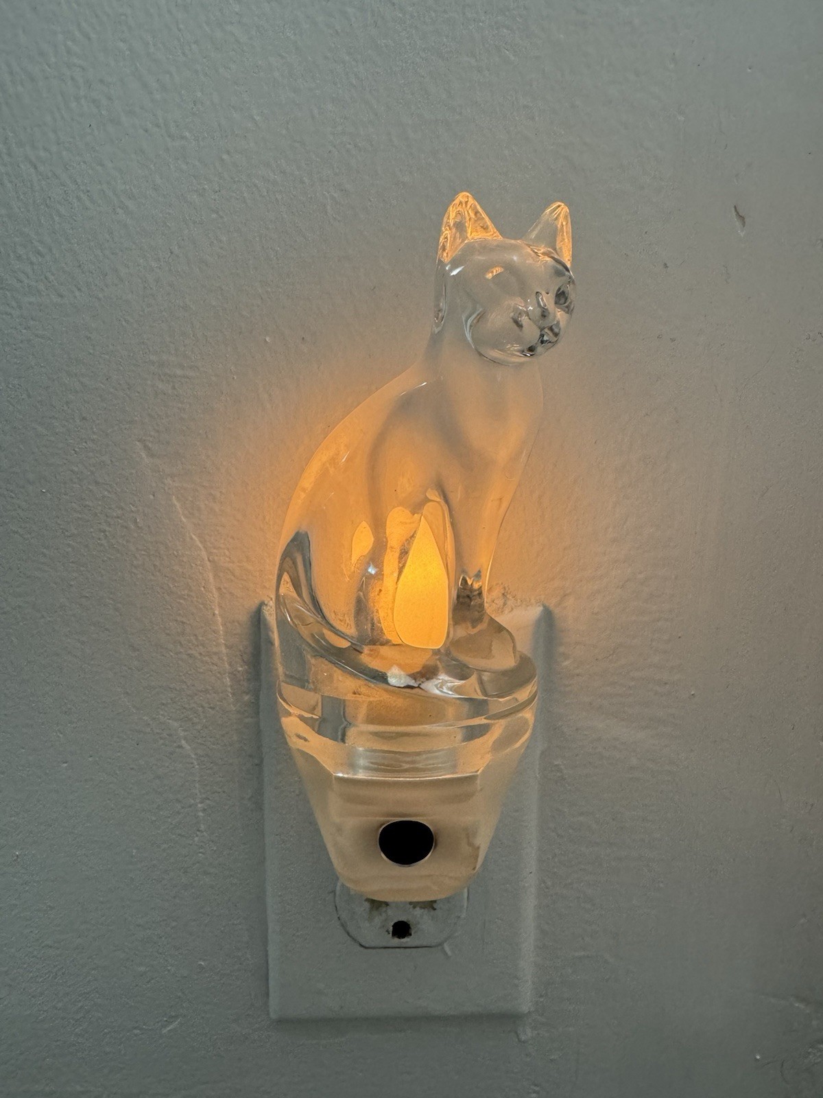 Vintage 80’s Acrylic Clear Kitty Cat Night Light Plug In Kitten Retro