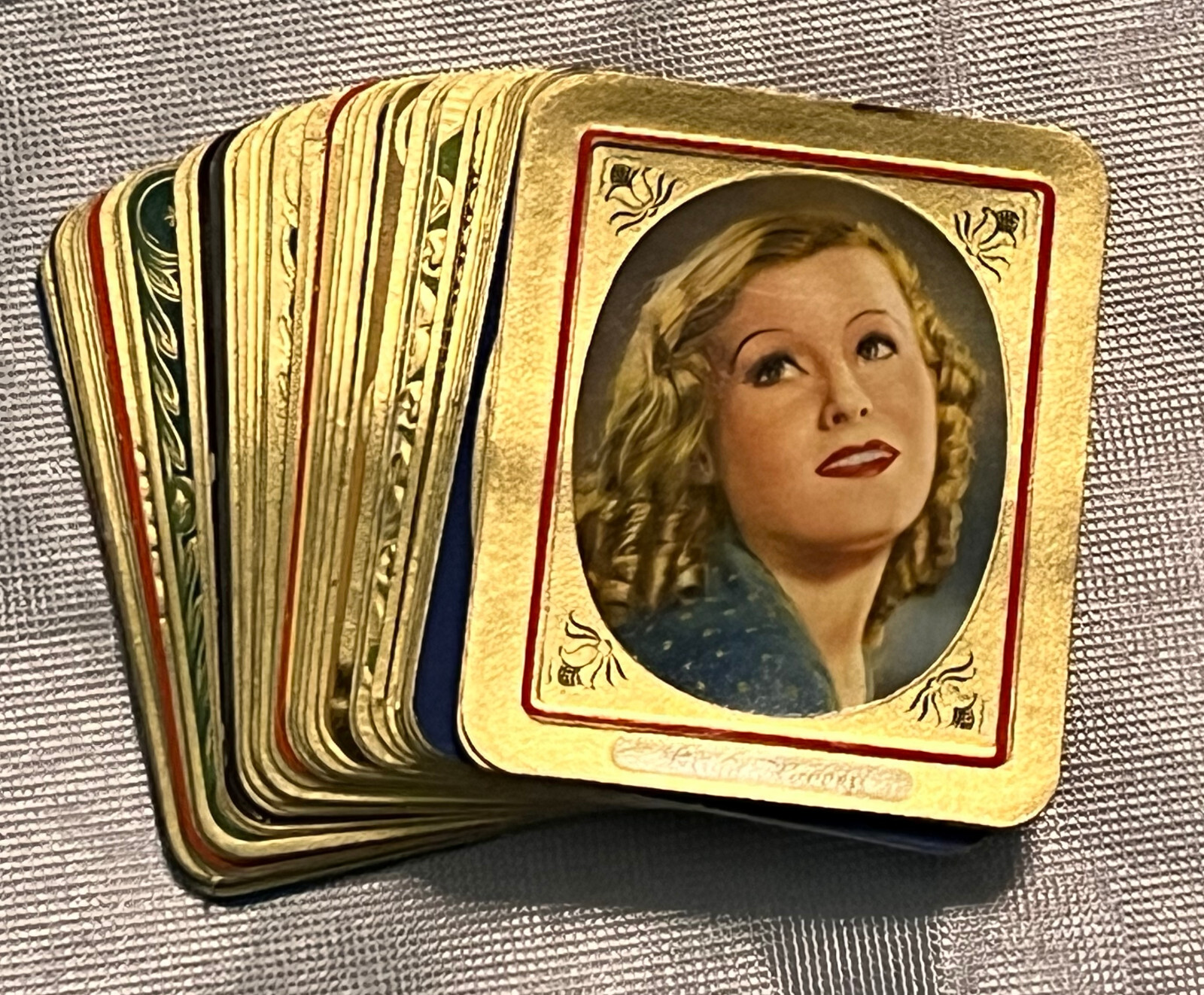 1936 Aurelia Sultan Film Star Embossed Cigarette Cards, Singles, You Pick