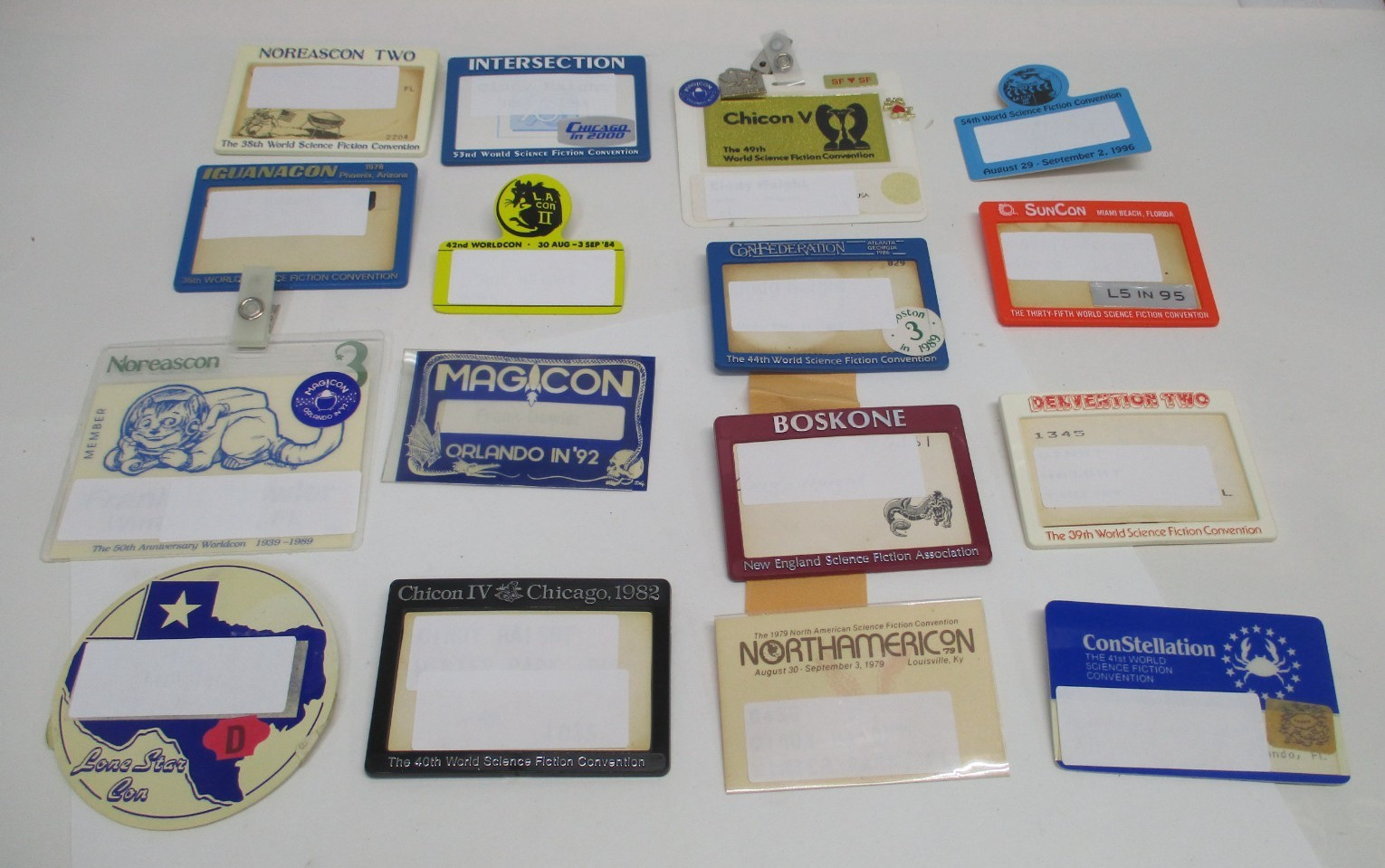 1970's-90's Lot of 16 WORLD SCIENCE FICTION CONVENTION Badges CM6465