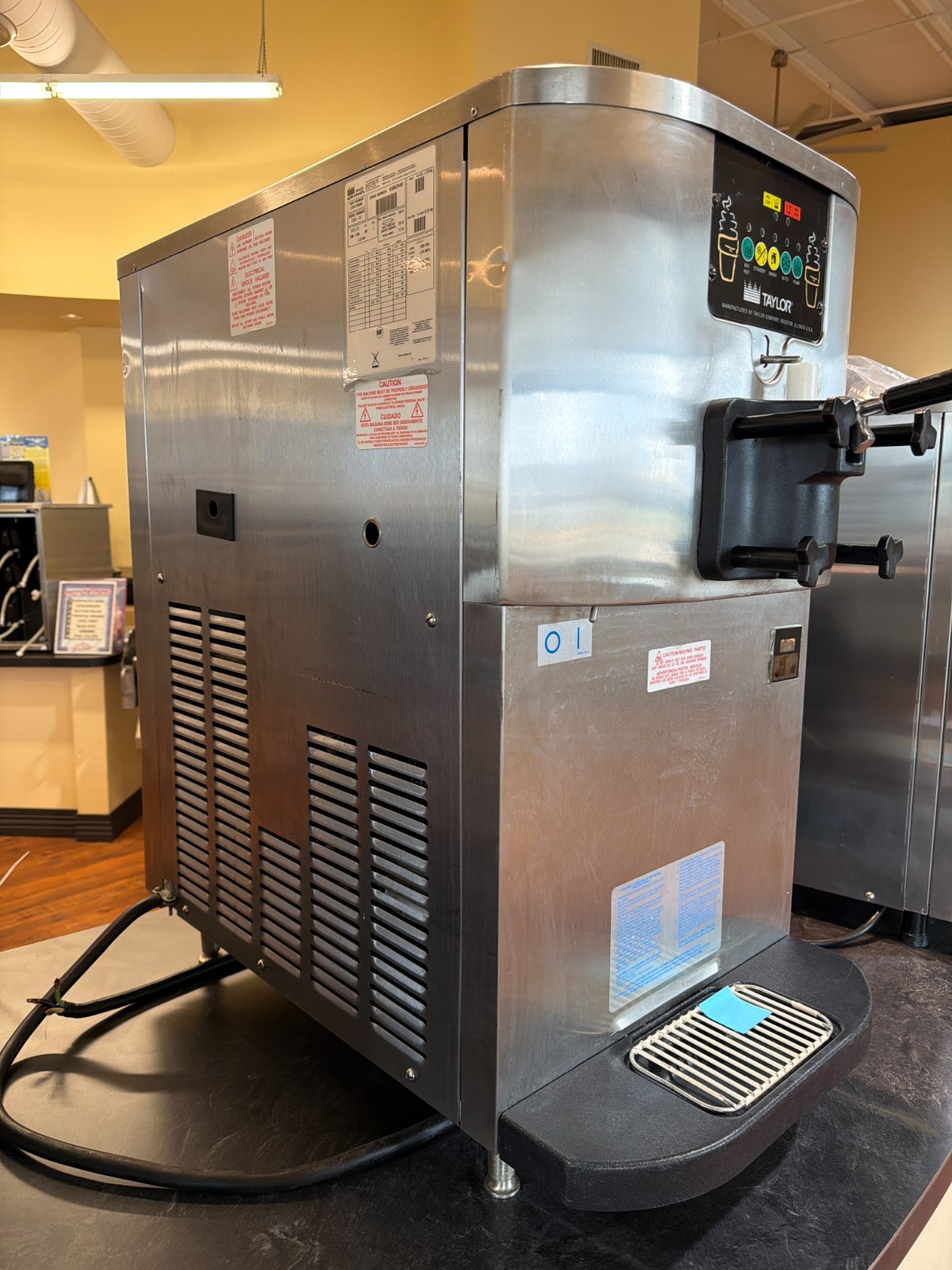 Taylor C707 Soft Serve - Air Cooled 1 Phase - Refurbished 2004