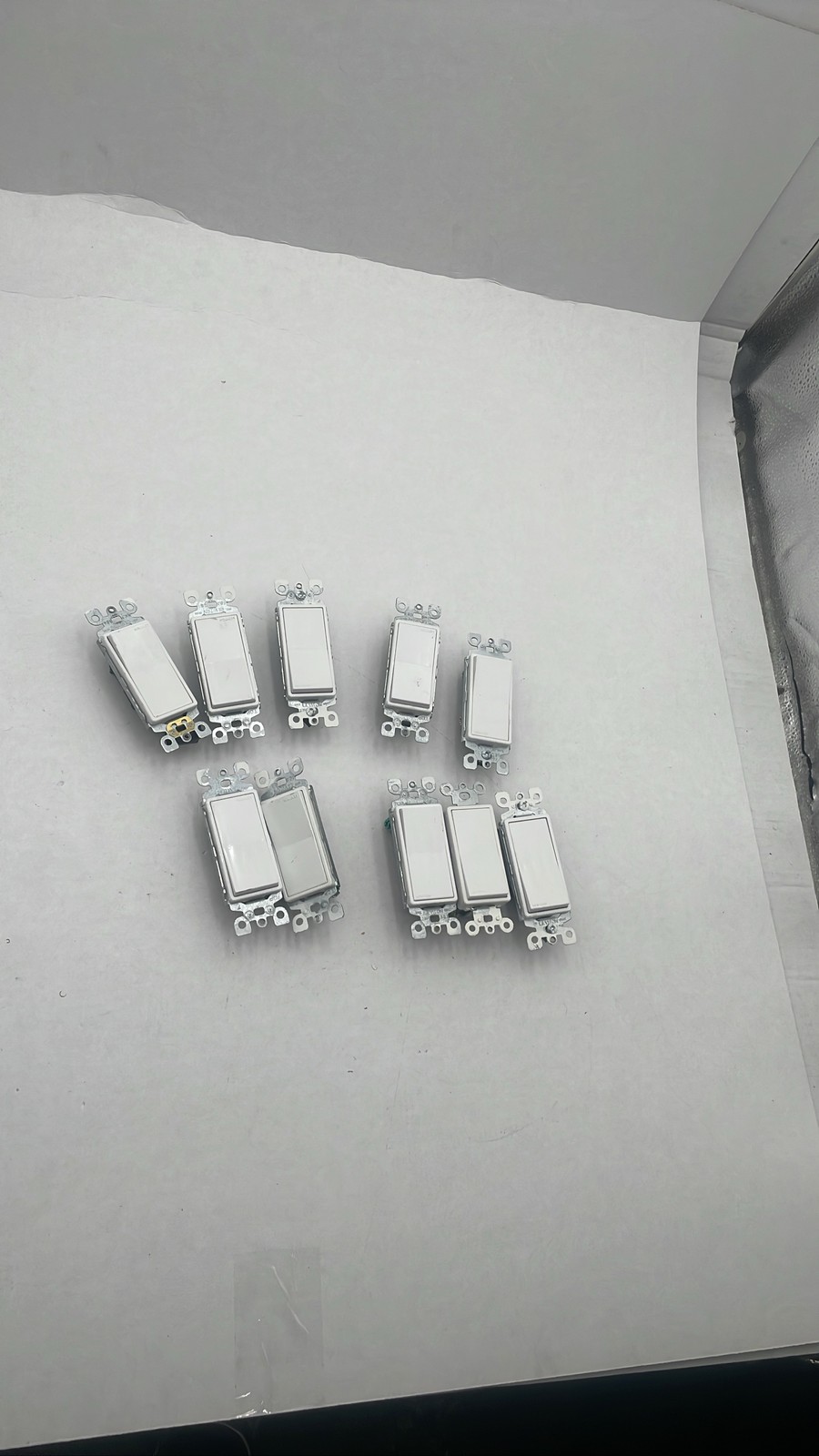 White Decorator Rocker Light Switches 15A 120/277V AC Lot Of 10