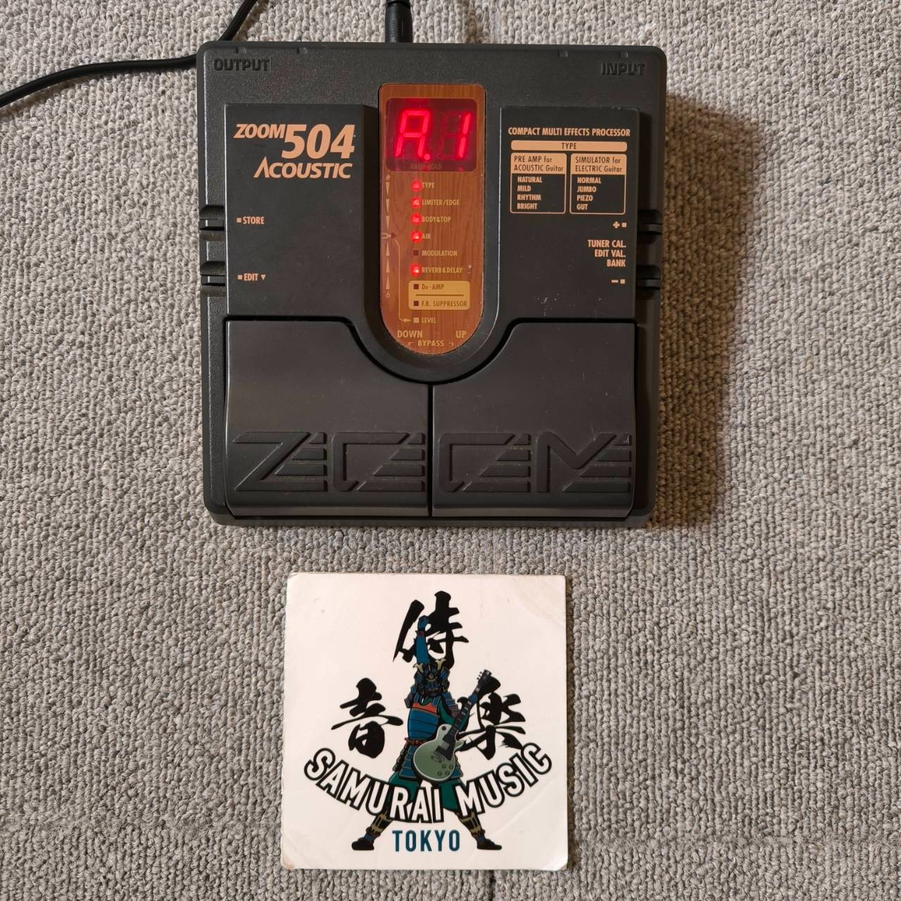 Zoom 504 Acoustic Guitar Effects Processer Compact Multi Effecter From Japan