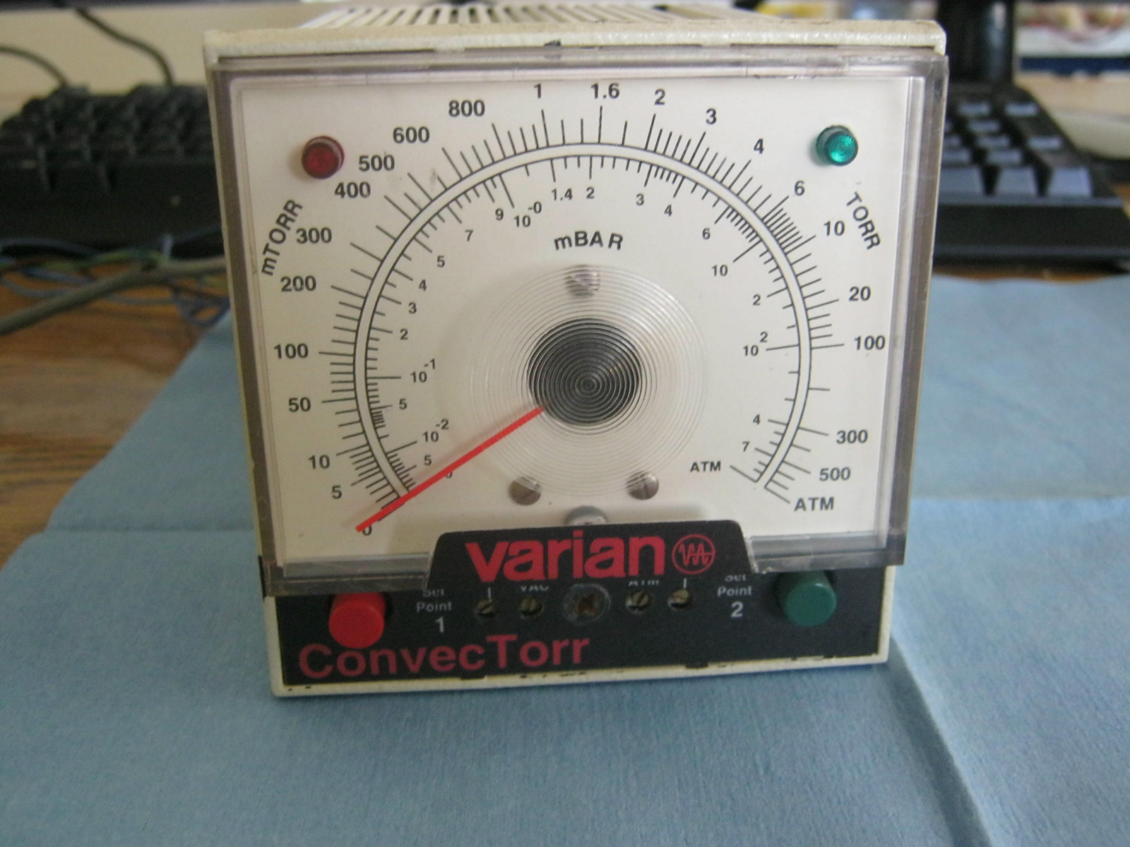 Varian Model: L9104-301 ConvecTorr Readout Controller