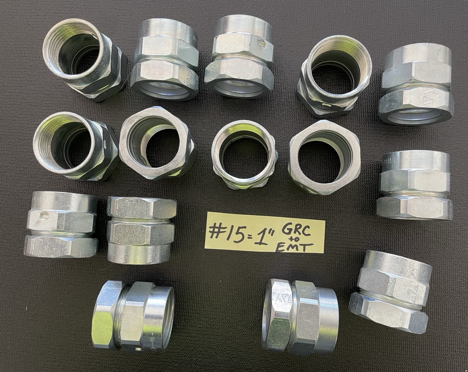 Appleton TWR-100, EMT/Rigid Conduit Combination Coupling, 1", 15 PC