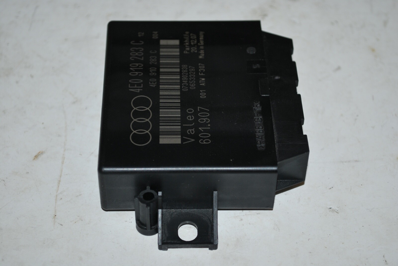 2004 - 2010 Audi A8L Parking Driver Assist Module Computer OEM