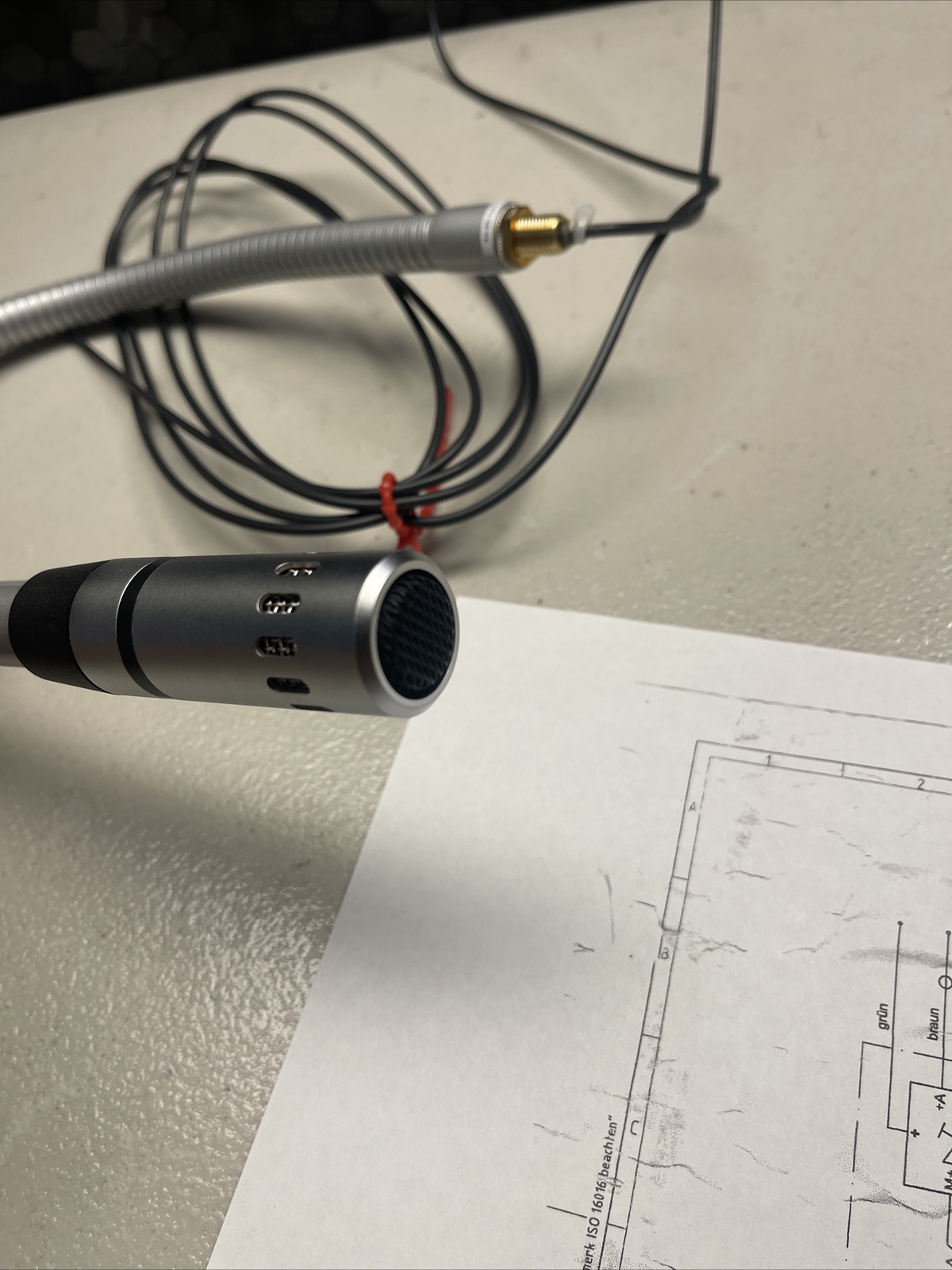 HOLMBERG-HOLMCO MICROPHONE