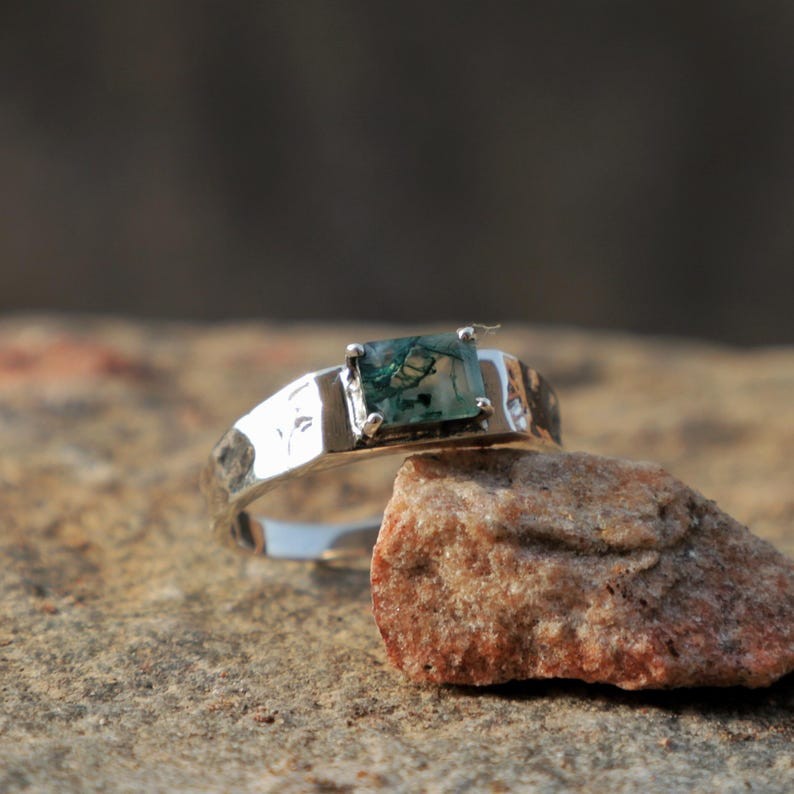 Moss Agate Hammered Band Ring 925 Sterling Silver Ring Handmade Women Ring Gift