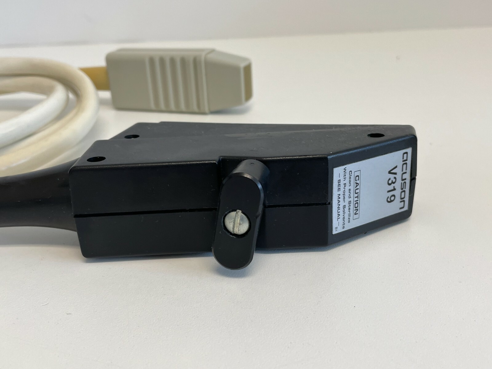 T3: Acuson V319 Probe