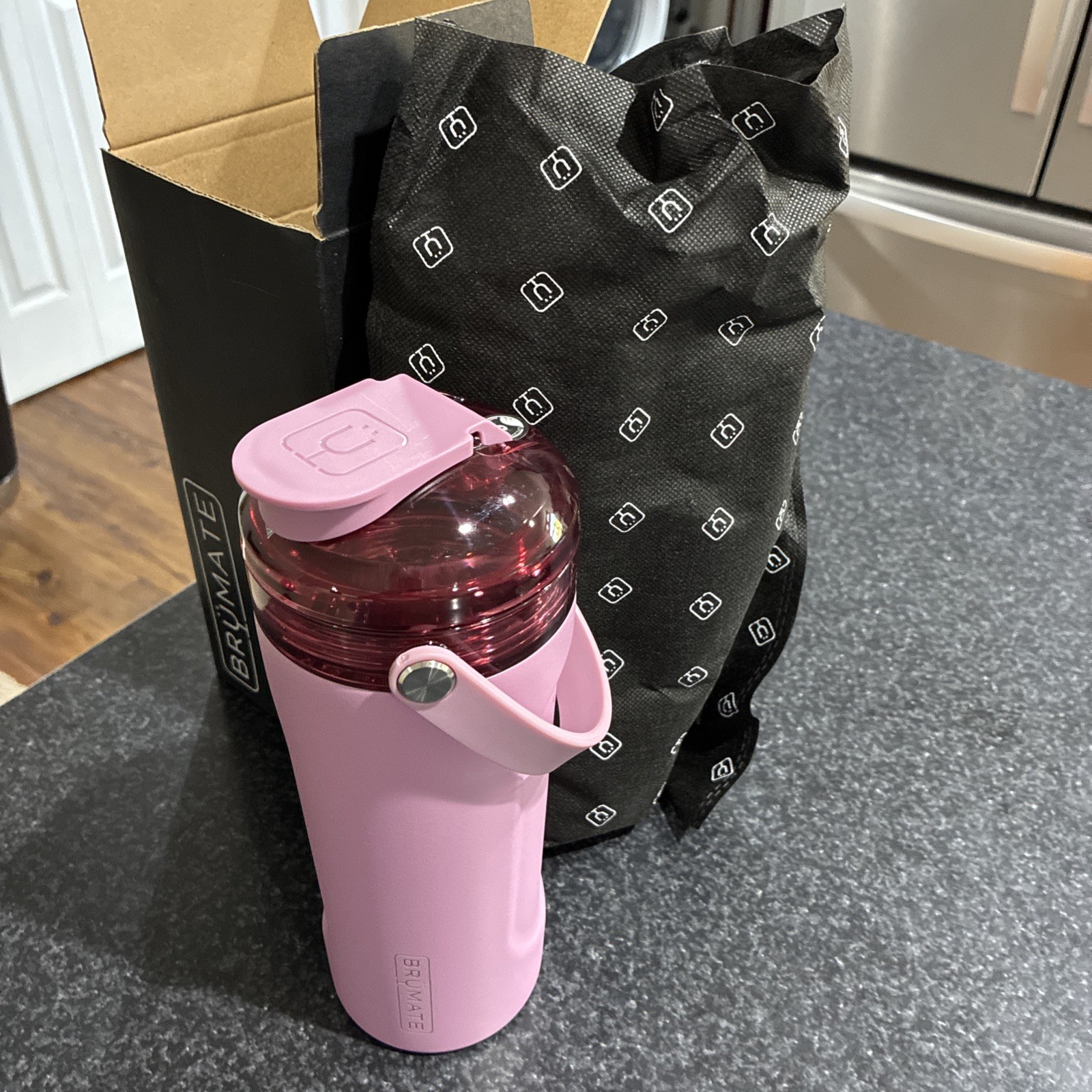 BrϋMate DWMS28NP MultiShaker Thermos │ Neon Pink │ 26oz