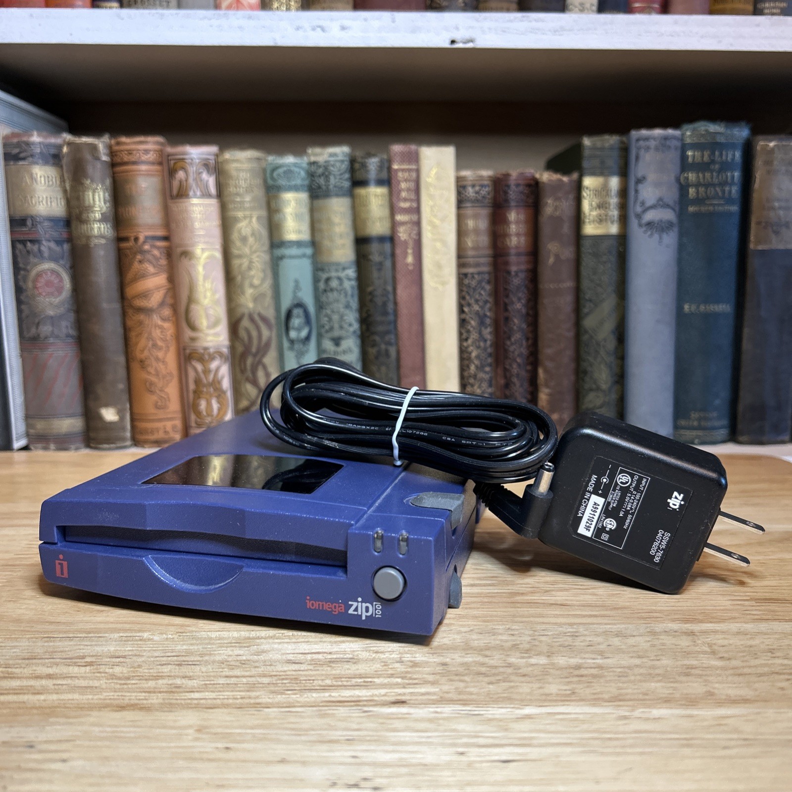 Iomega Zip Drive 100 Z100P2 External Parallel Drive With Power Supply
