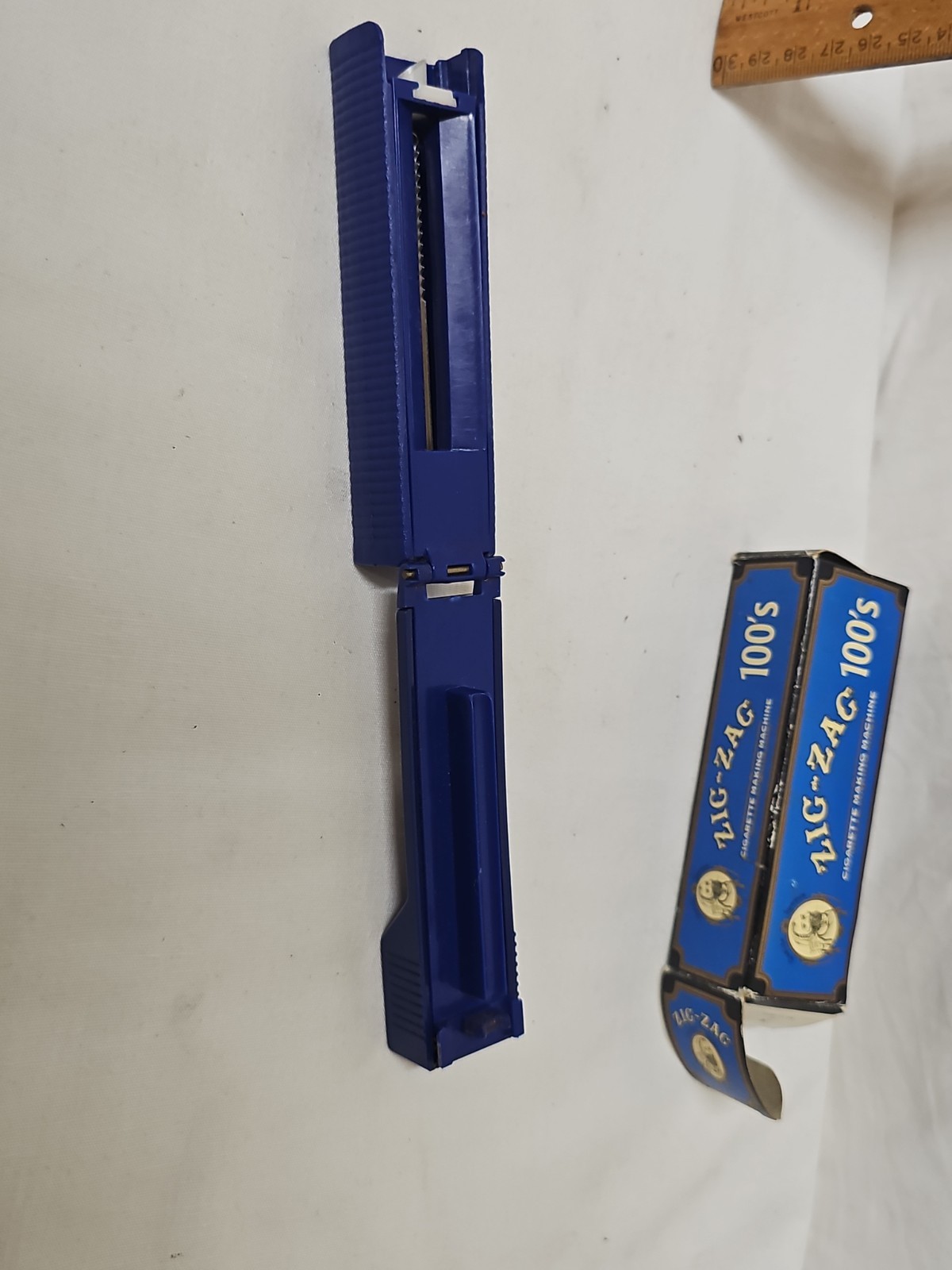 1x Machine Zig Zag Injector 100's. T-99