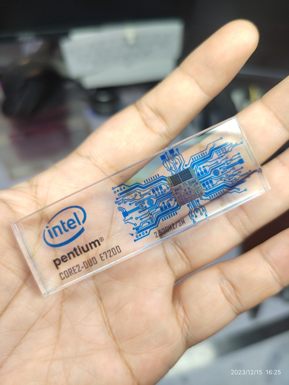 Intel Core 2 Duo E7200 CPU Die Teardown Silicon Wafer Tech Cyber Geek Decor Gift
