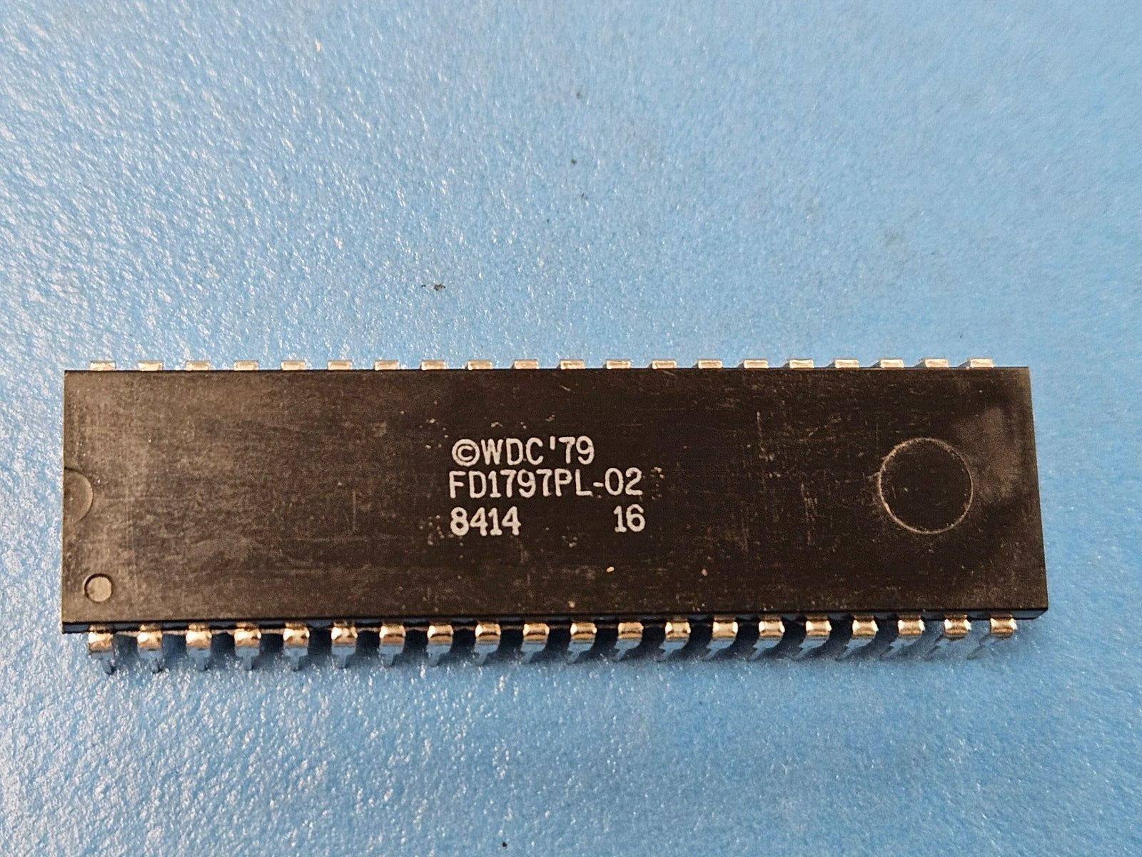 (1 PC) FD1797PL-02 FLOPPY DISK FORMATTER/CONTROLLER PDIP-40