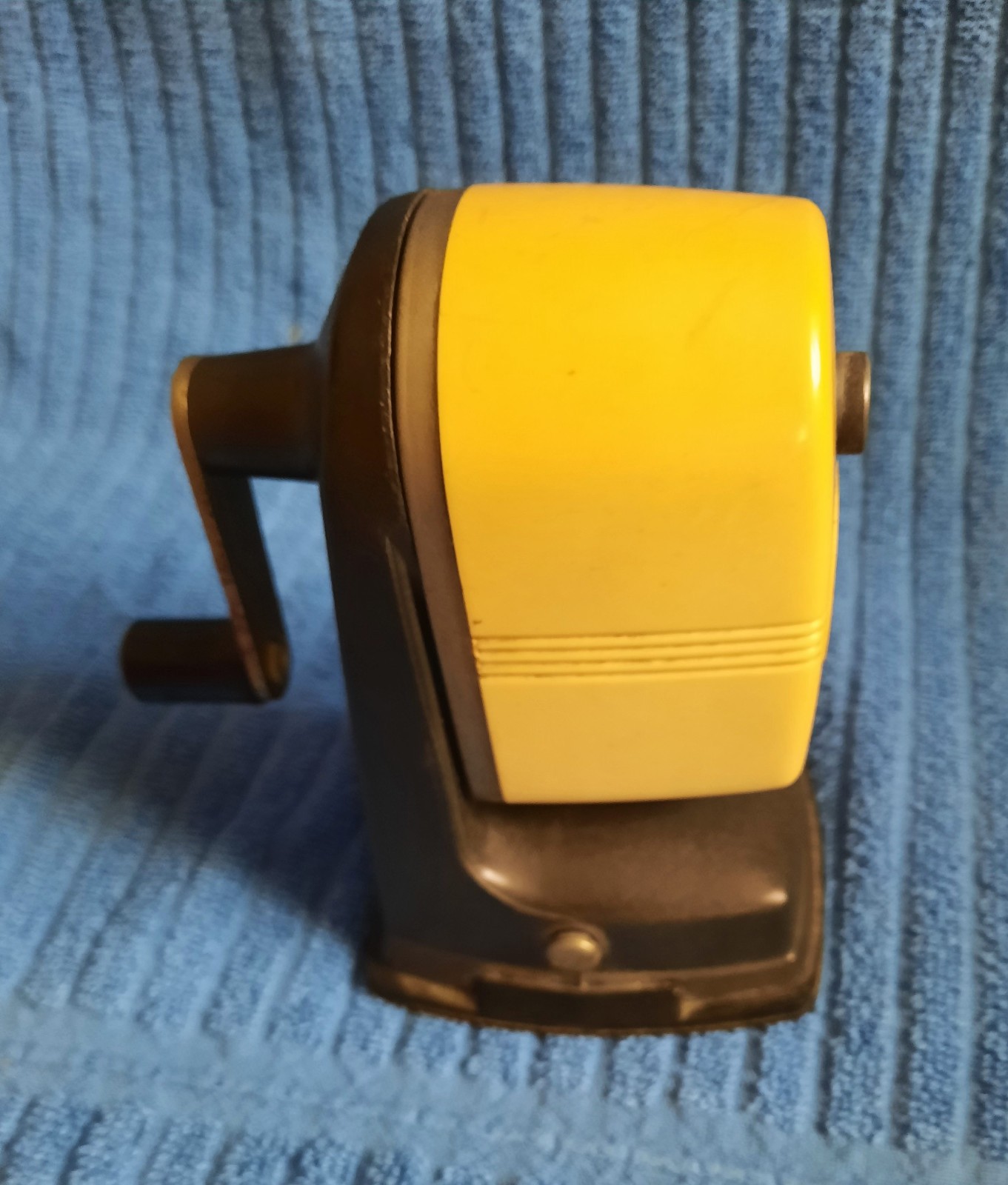 Vintage 1930s-40s Sears Bakelite Pencil Sharpner. Table Top Clamp.