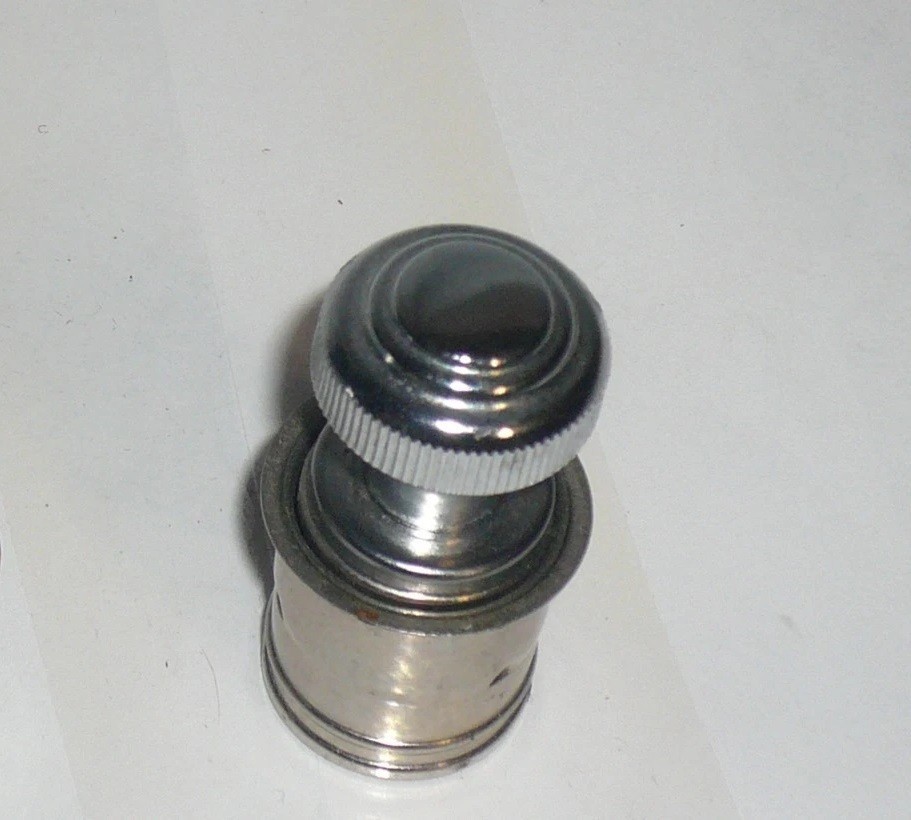 GM / CASCO Cigarette Lighter 70's-90's  NEW OLD STOCK Chevy Buick Olds Cadillac