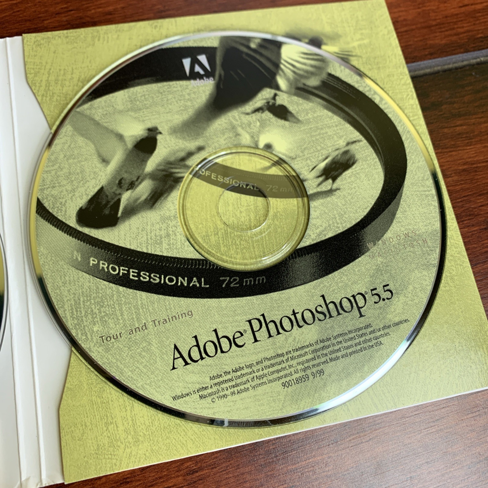 1999 Photoshop 5.5 for Macintosh MAC Serial Number CD, Windows/MAC Training Disk