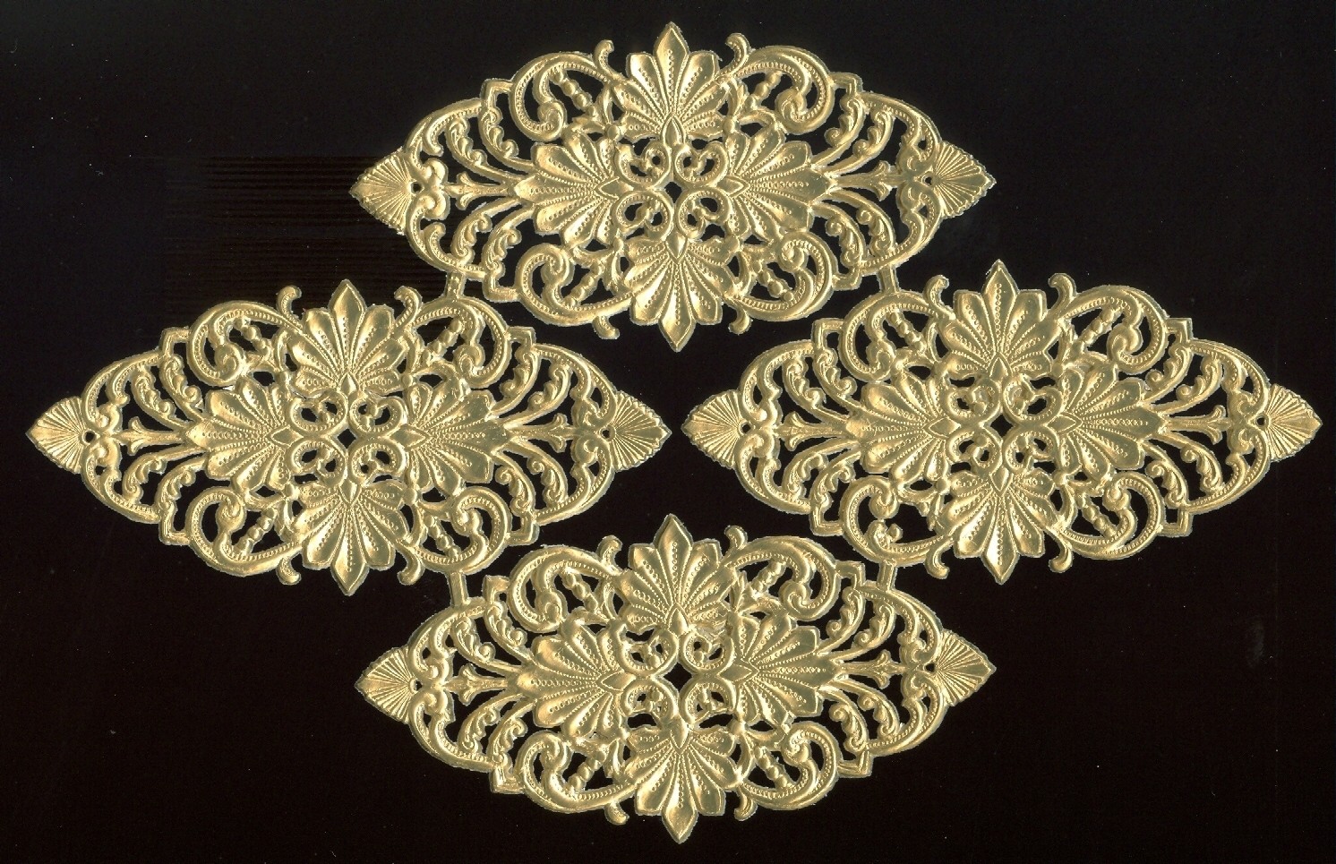 GERMAN DRESDEN DIE CUT PAPER FILIGREE ROSETTES GOLD VICTORIAN CRAFTS