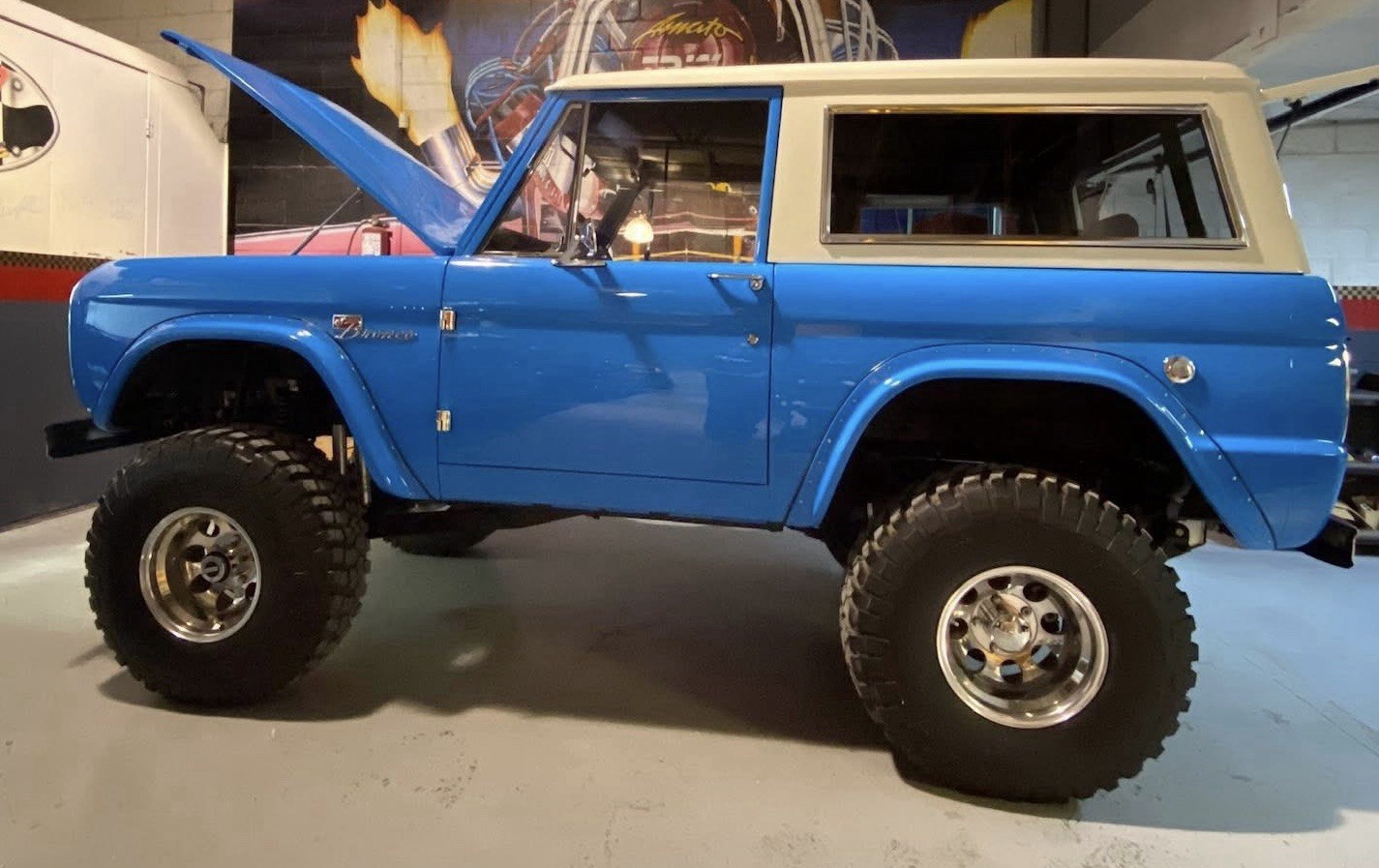 1967-77 Ford Bronco Fender Flares Fiberglass Full Set Of Four offroad 4x4 early