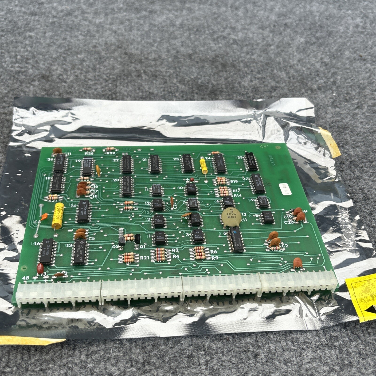 Bell & Howell  037281 Cue Interface Board BHP 037281 Used