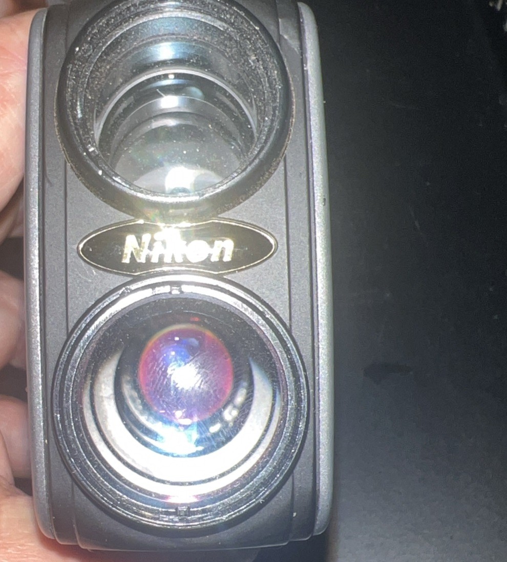 Nikon lazer400 rangefinder UNTESTED NEEDS BATTERY
