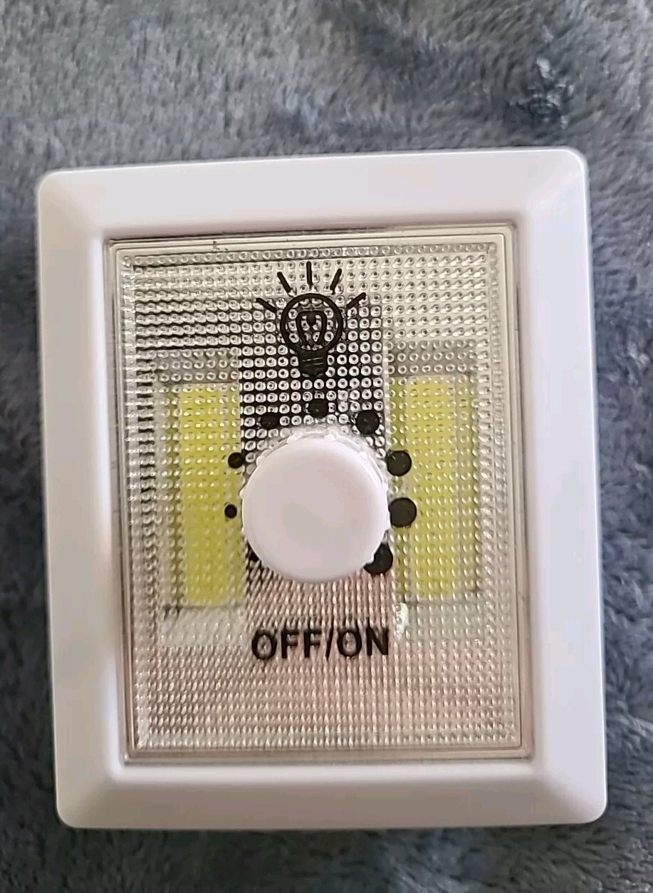 Blaziing Leg Dimmable Light Switch 200 Lumens.