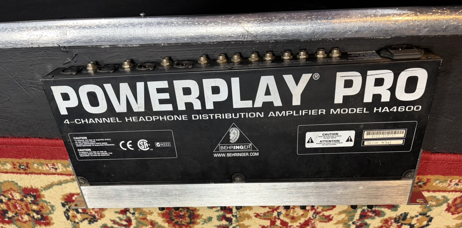 Behringer PowerPlay Pro 4-Channel Headphone Distribution Amplifier Model HA4600