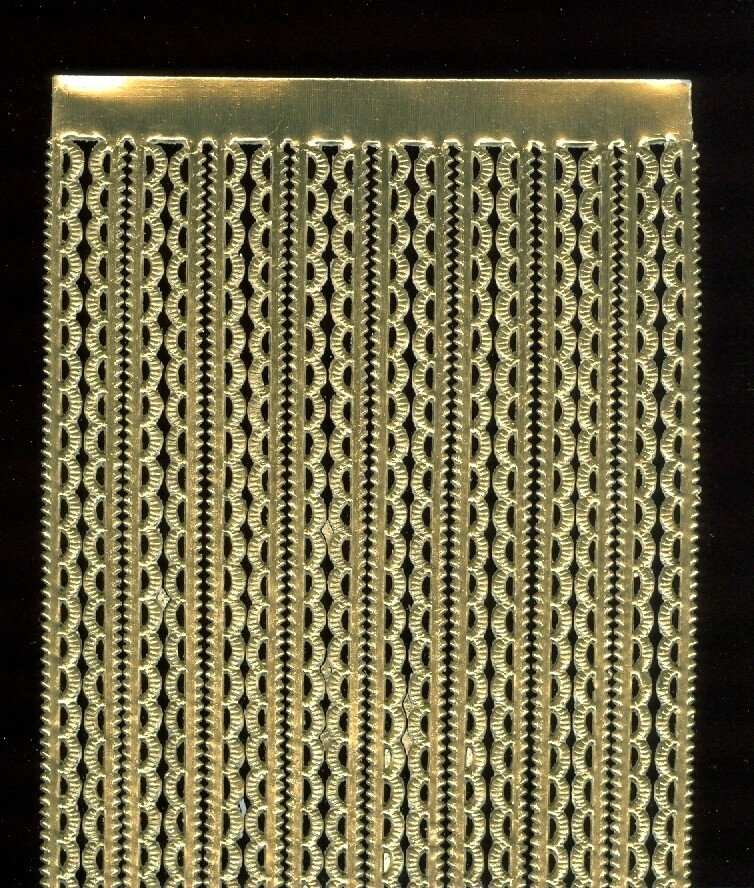 GOLD FOIL GERMAN DRESDEN DIE CUT MINI SCALLOPED BORDER VICTORIAN CRAFTS