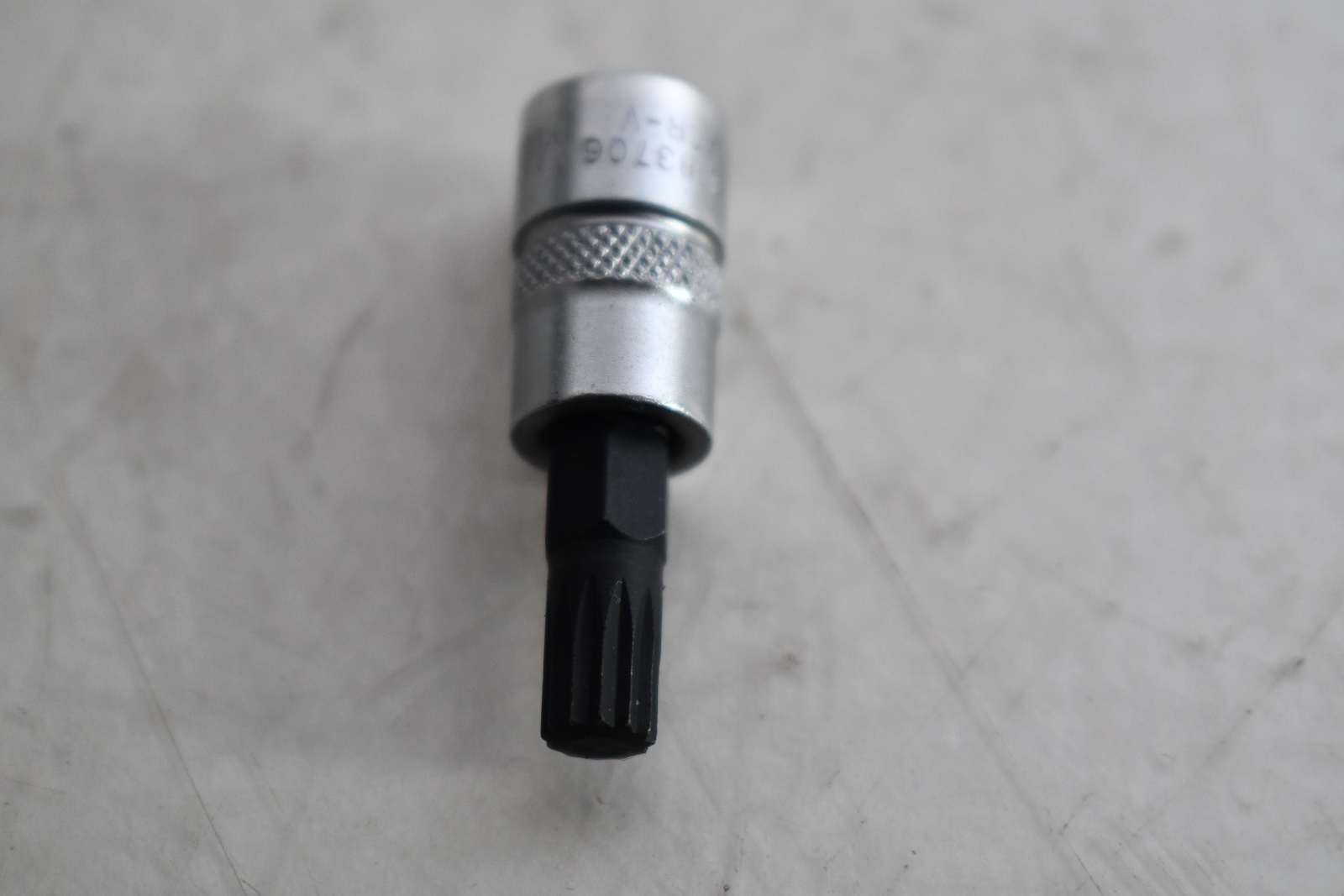 NEW SONIC 8183706 Bit socket 1/4'' spline M6