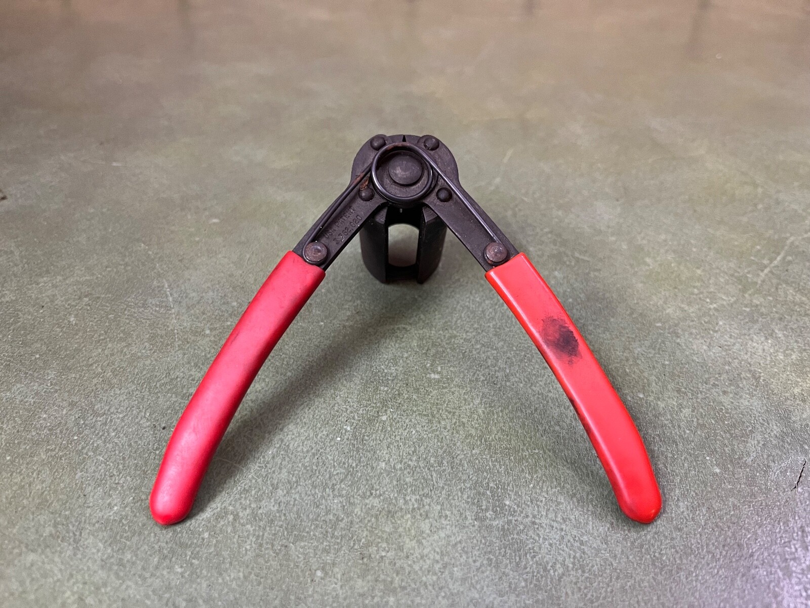 Robinair 10683 AC Compressor C Clip Remover Tool USA Made
