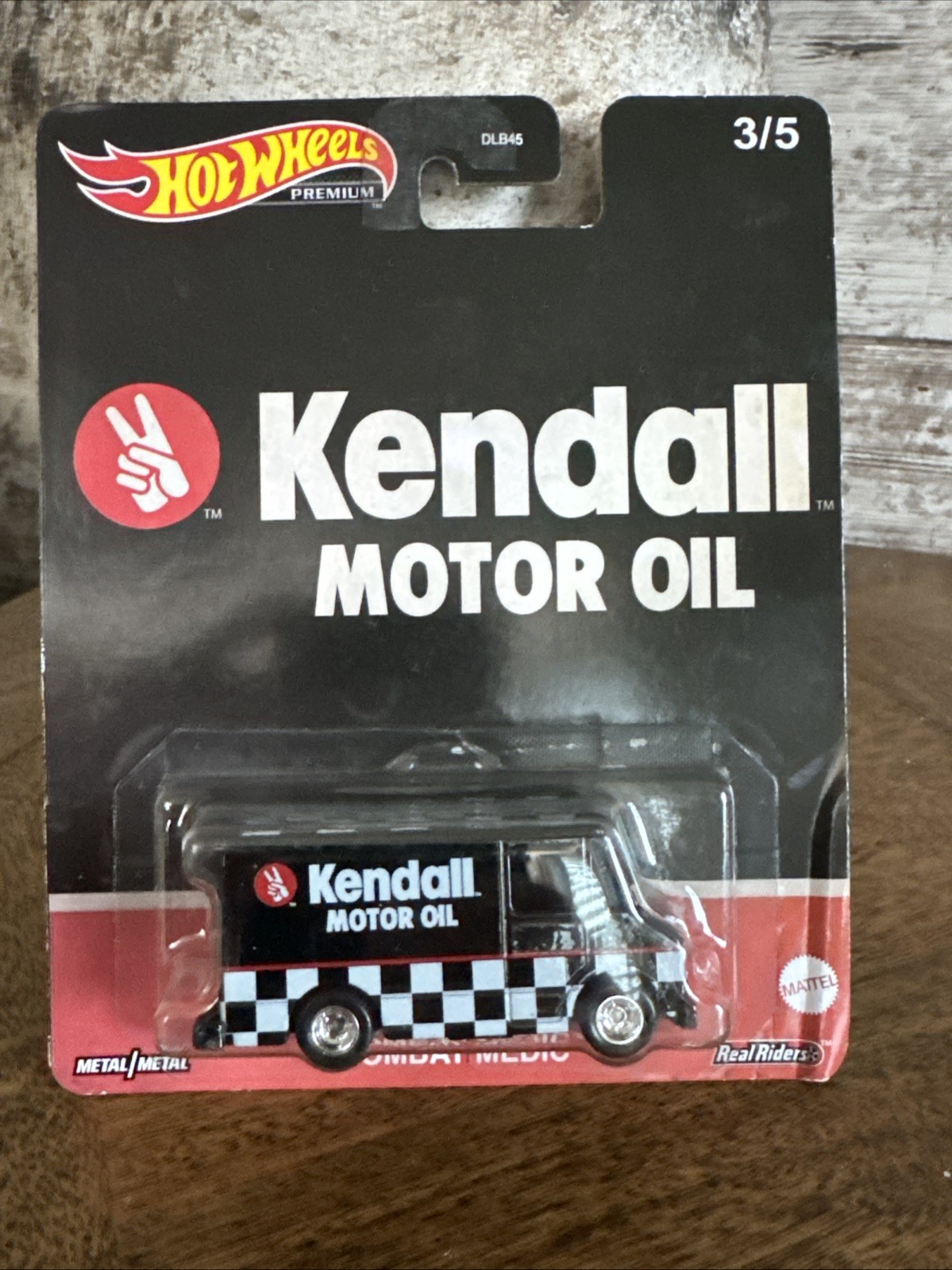Hot Wheels Pop Culture Kendal Motor Oil Combat Medic 3/5