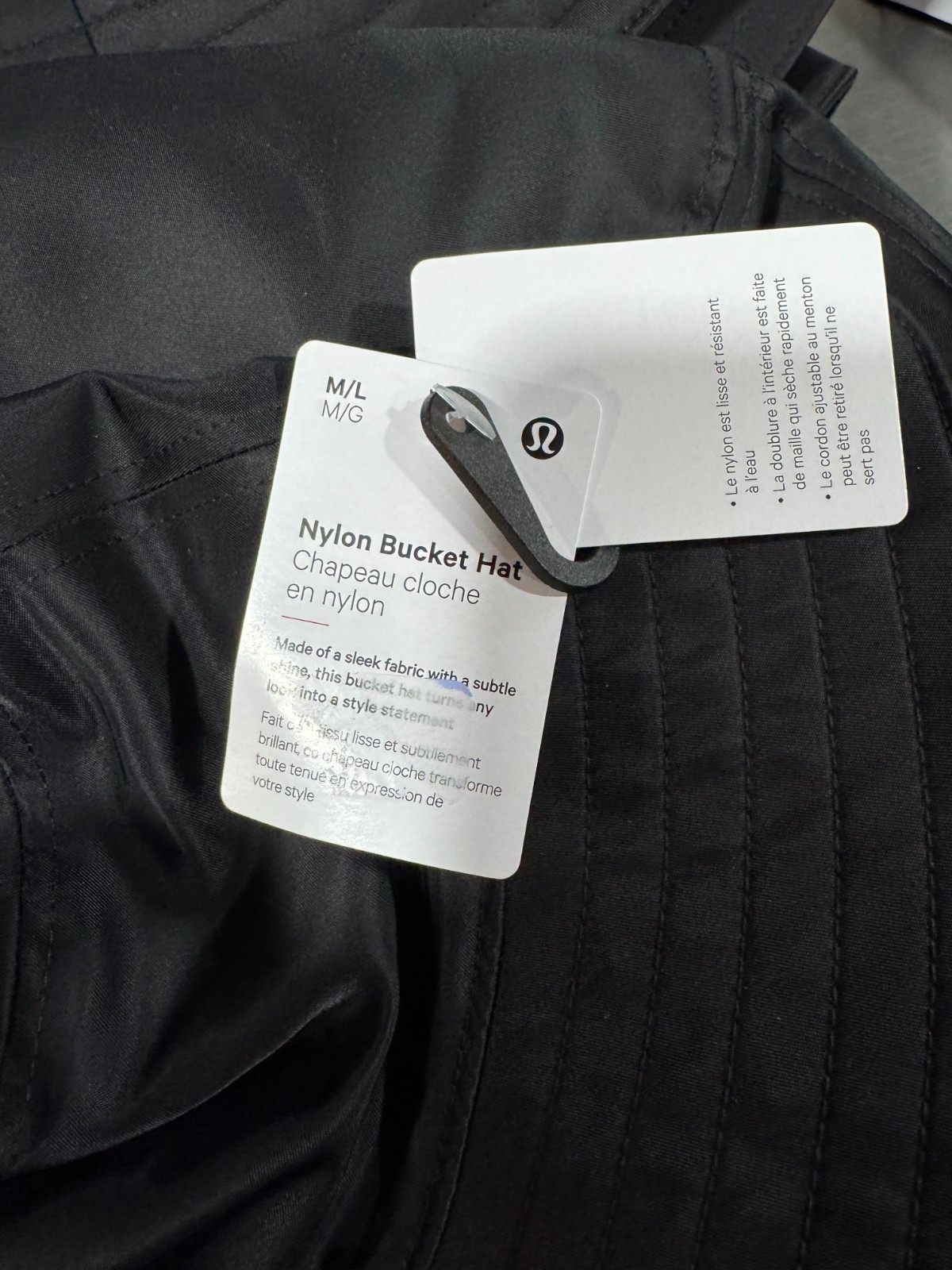 Lululemon Nylon Bucket Hat M/L Black
