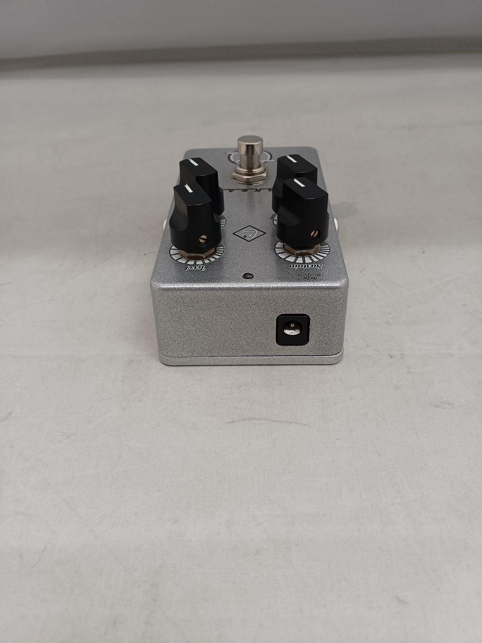 KEELEY ENGINEERING COMPRESSOR C4 Model