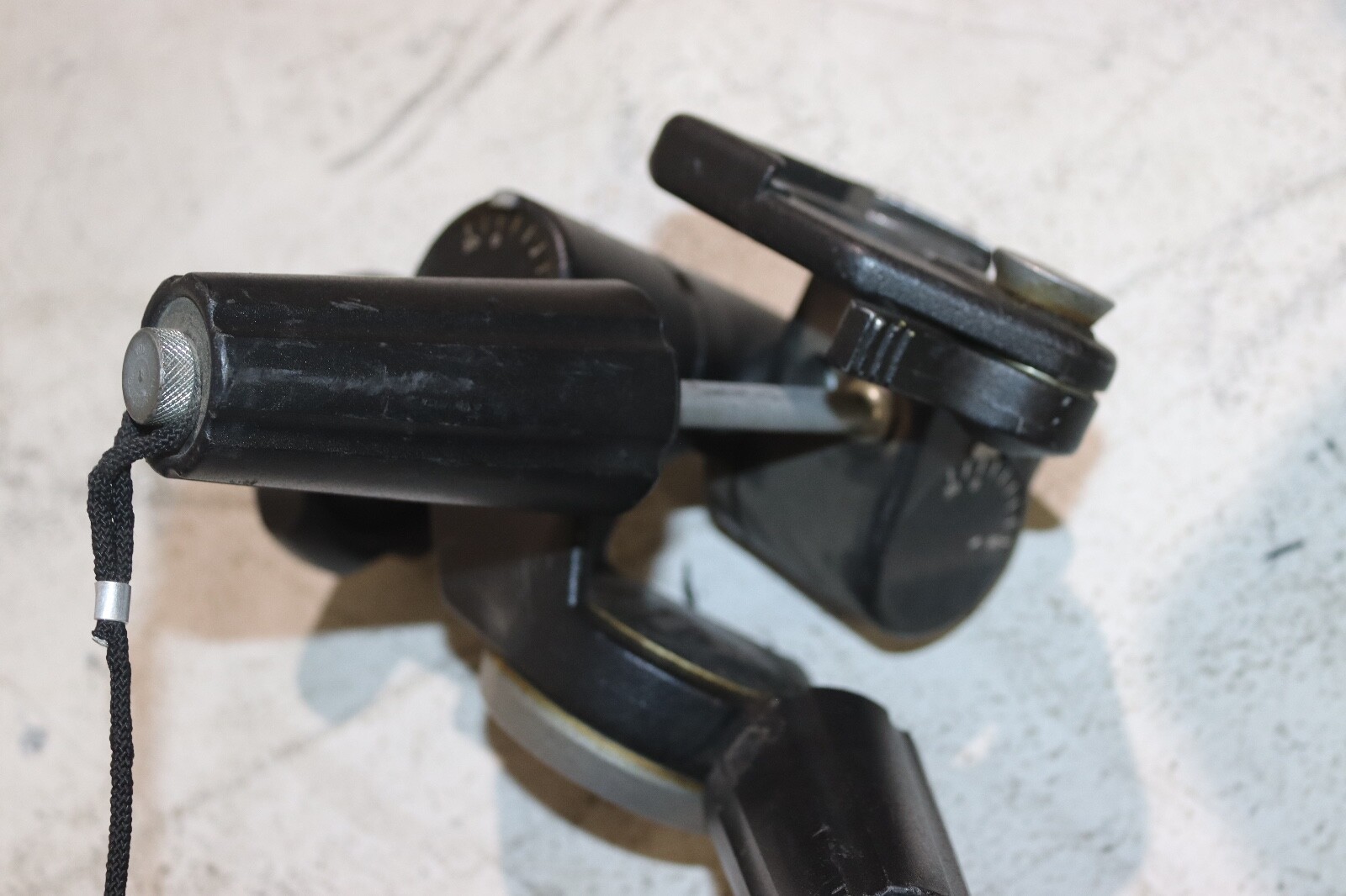 Bogen Professional tripod 3057 HEAD