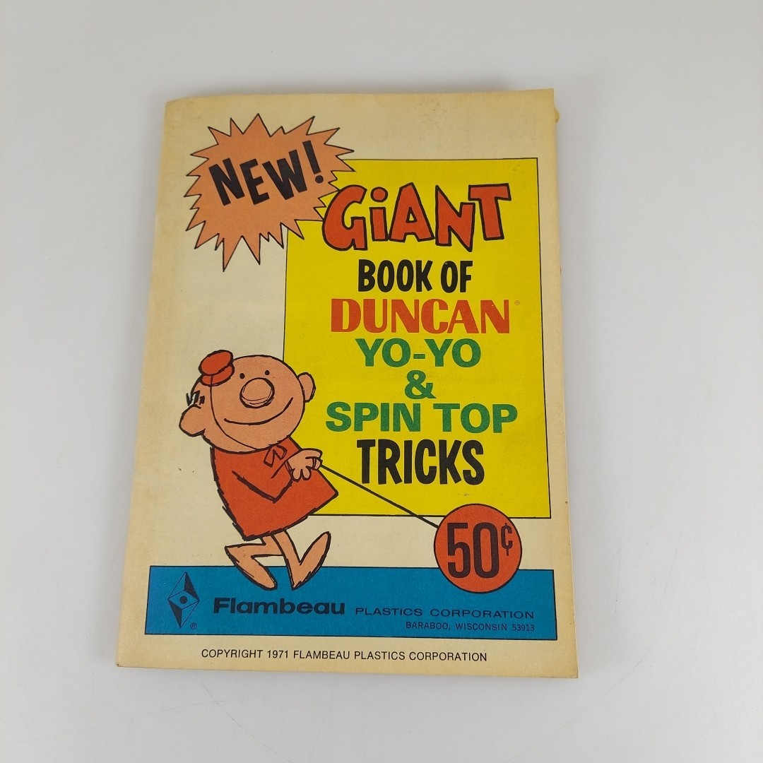 New Giant Book of Duncan Yo-Yo & Spin Top Tricks 1971 PB Flambeau Plastics Corp