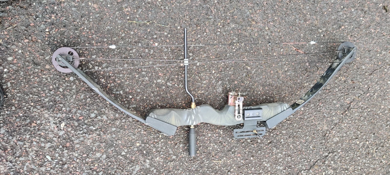 Browning Highlander compound hunting bow 