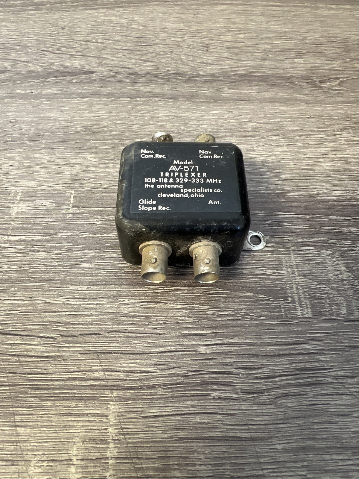 The Antenna Specialists Co. AV-571 Triplexer
