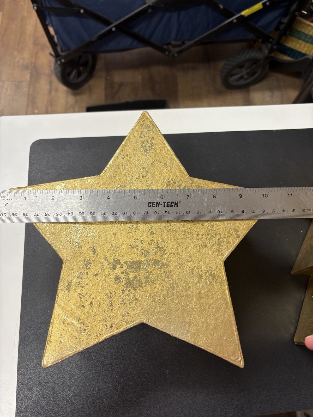 2 STAR AND 2 CHRISTMAS TREE NESTING BOXES GOLD