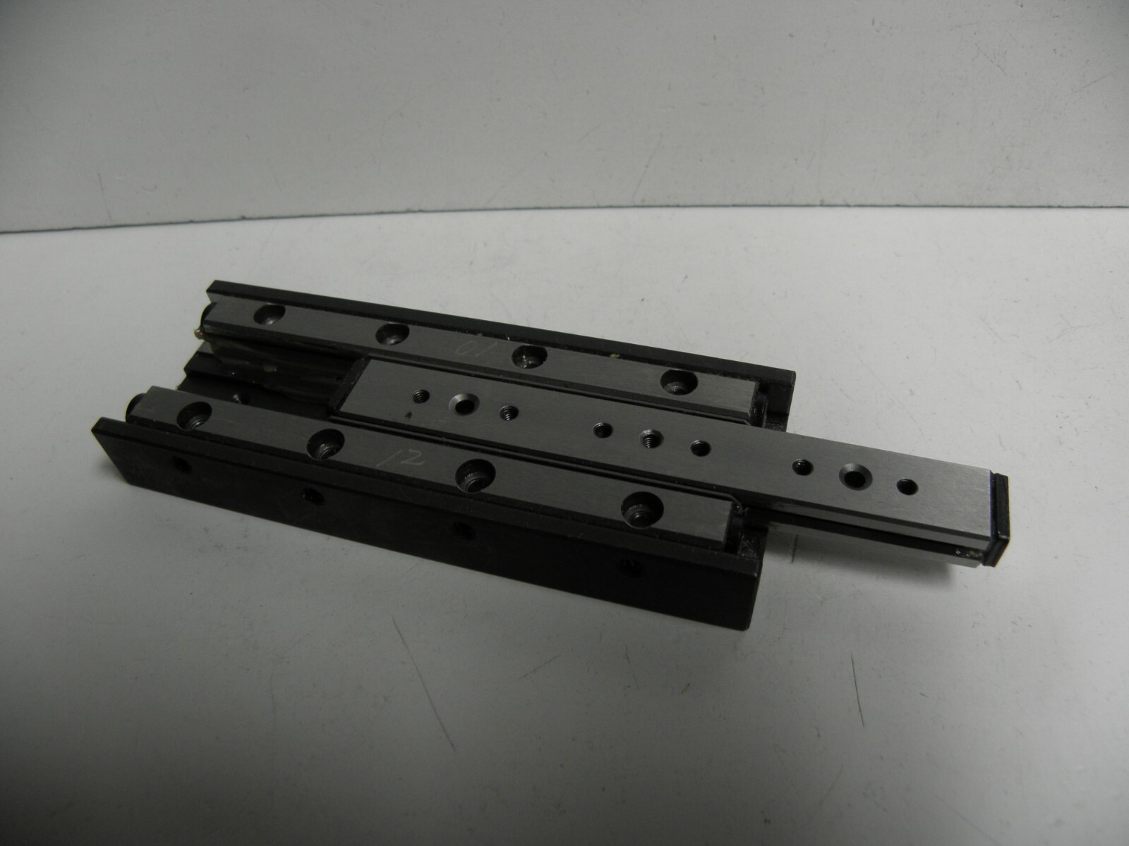 Linear stage Newport Research Manual positioning UMR series