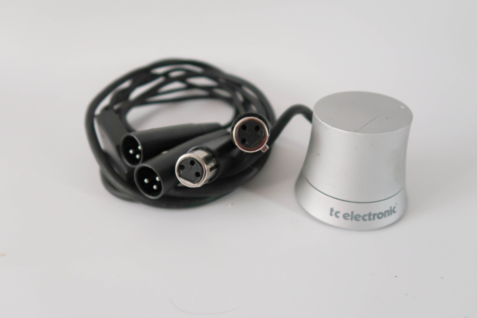 TC Electronic Level Pilot X Desktop Speaker Volume Controller with XLR