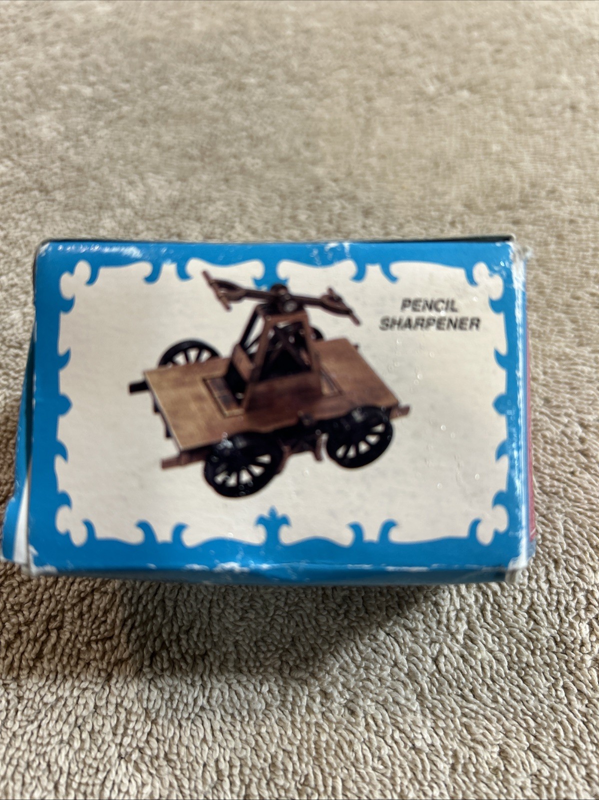 Antique Finished Die-Cast Miniature Train Replica Pencil Sharpener NO.624