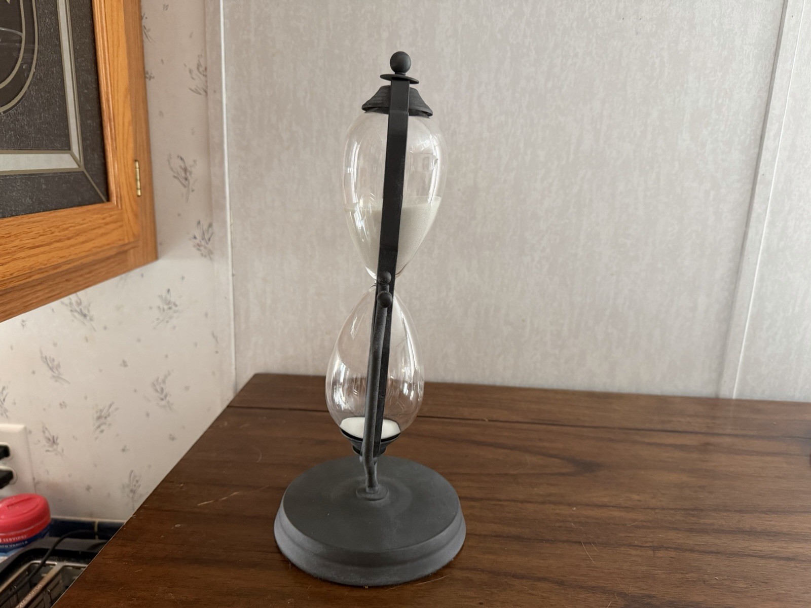 ￼Rotating Hour Glass Used