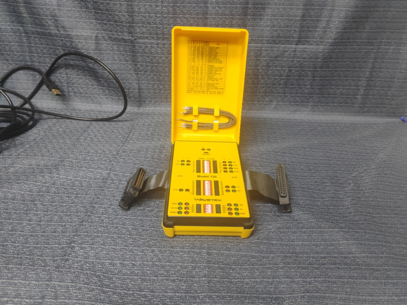 Wavetek Breakout Box, 725 RS232
