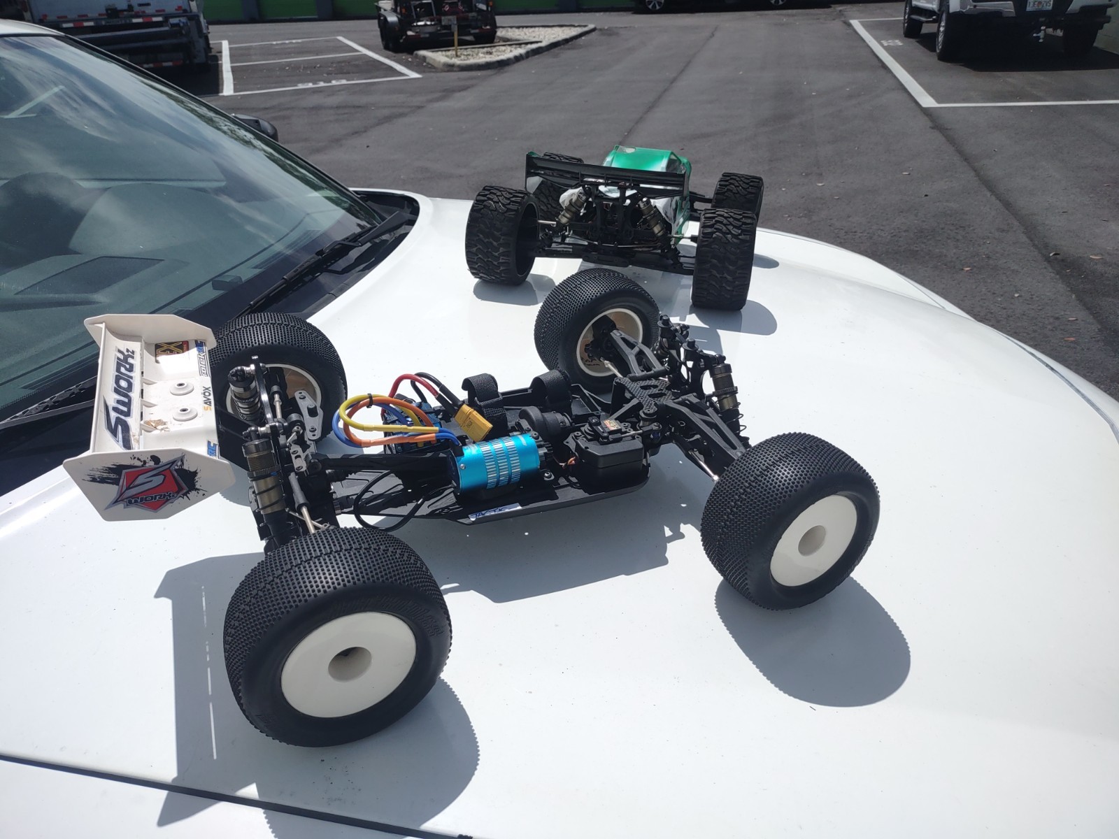 SWORKz 1/8 Electric BrushLess Power Truggy Pro Kit