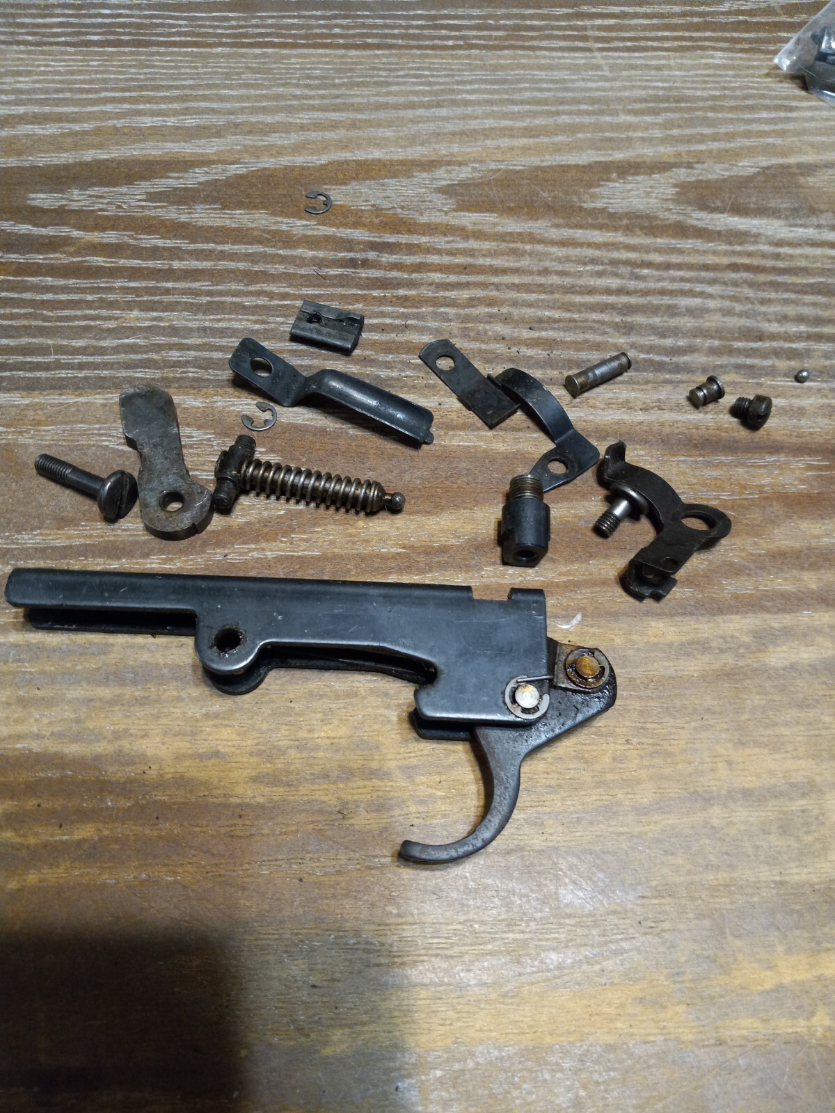 MOSSBERG MODEL 321/WESTERNFIELD MODEL 815 .22 INTERNAL PARTS